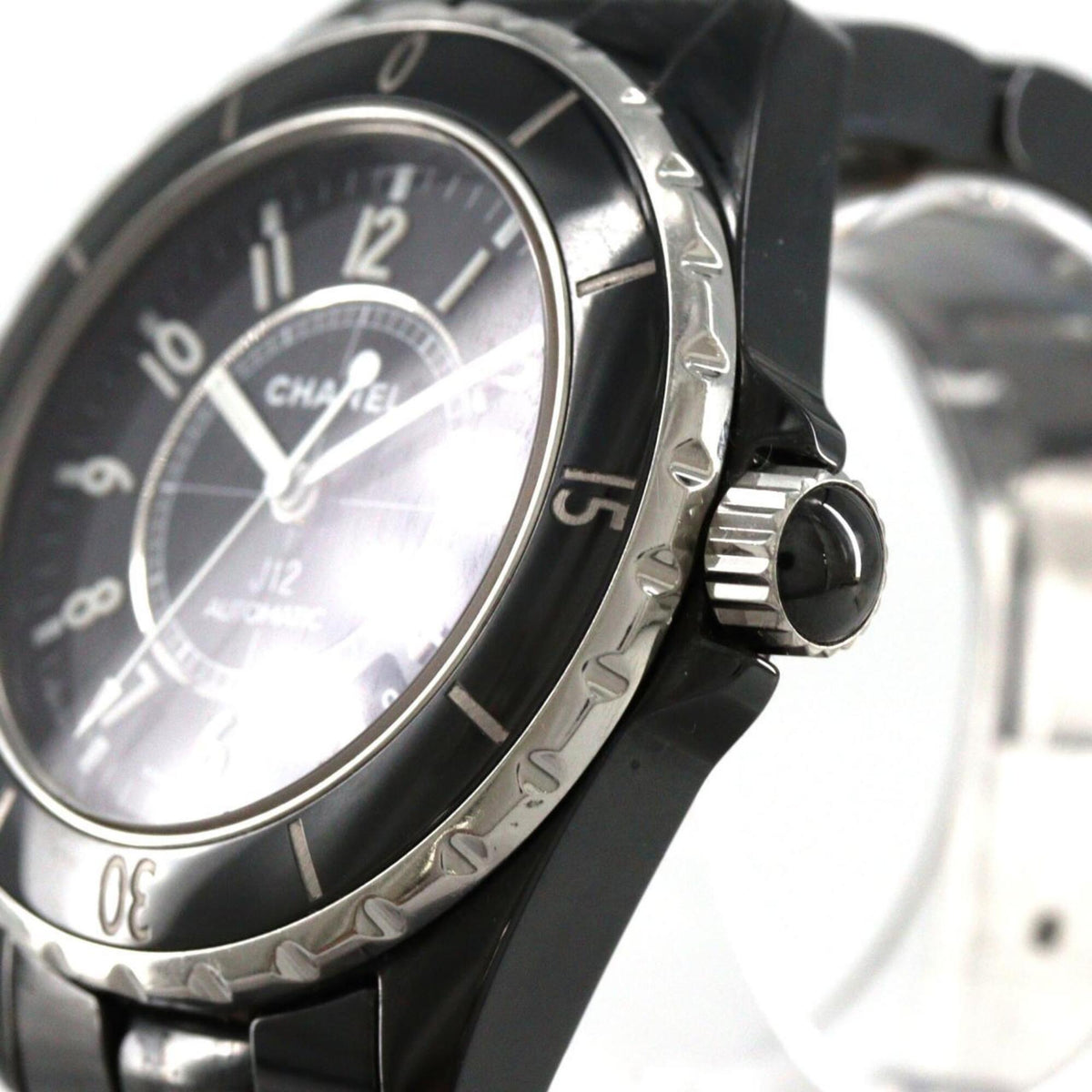 Montre Chanel J12 38 mm en céramique H0685 Noir Cadran 38 mm