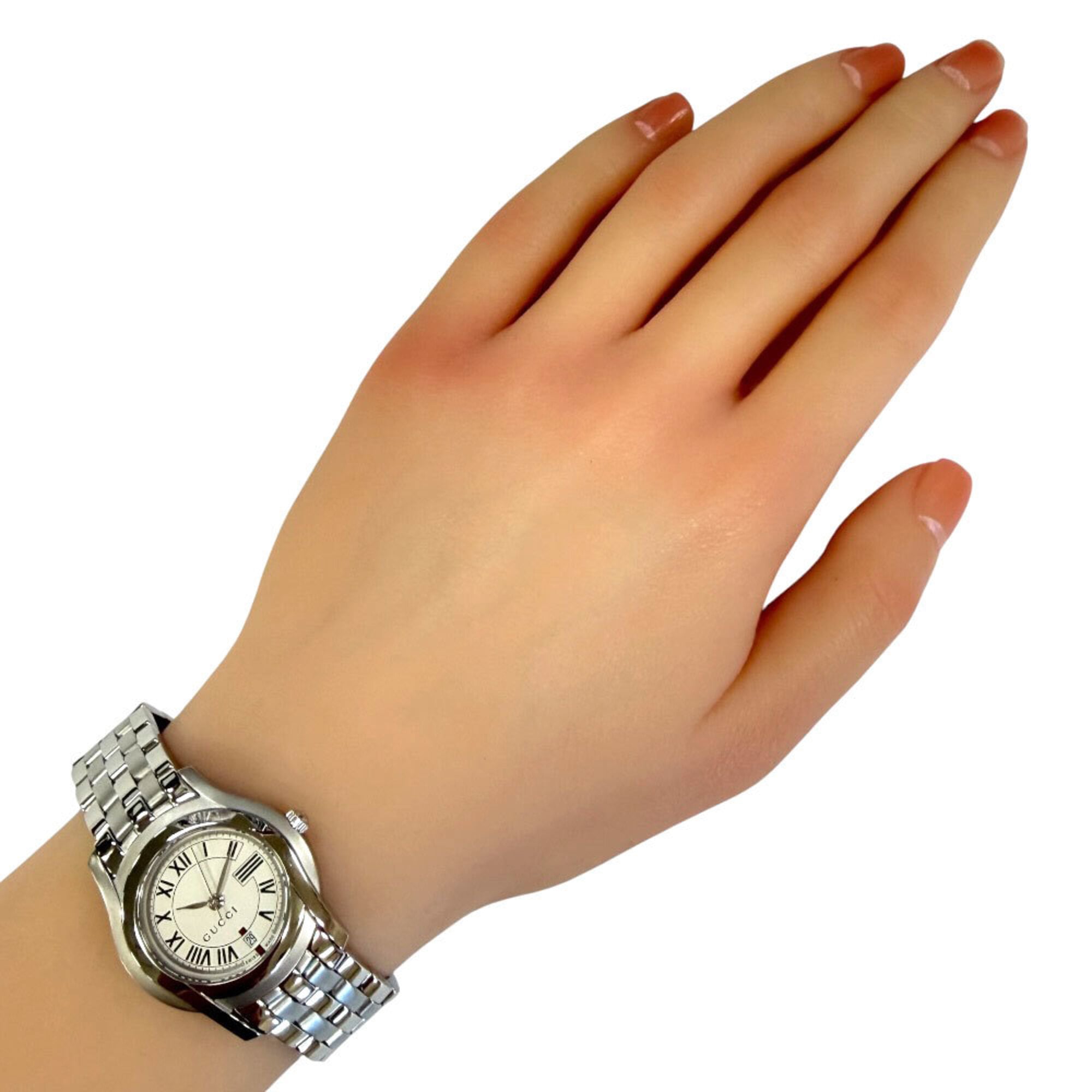 Gucci 5500L White Dial 26mm Watch