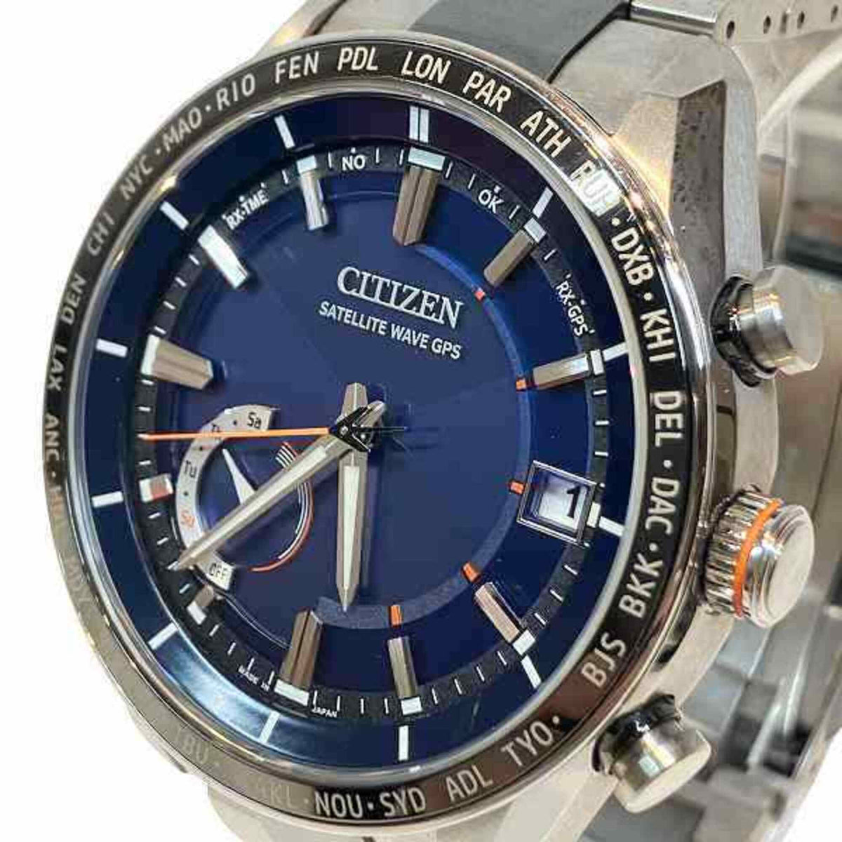 Citizen Attesa Satellite Wave F150-T025811, blaues Zifferblatt, 43 mm Uhr