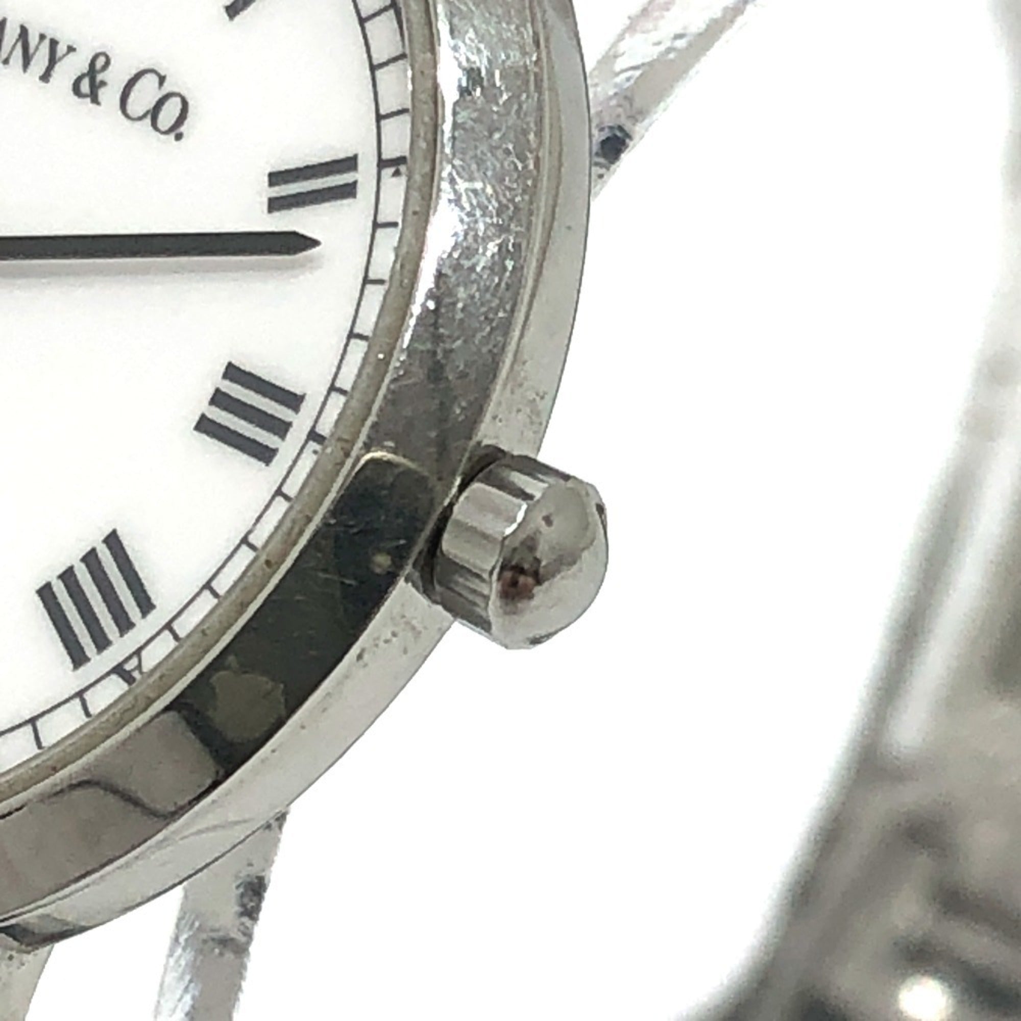 Tiffany&amp;Co.; Tiffany M1510 Classic Quarz-ArmbanduhrRund mit zwei Zeigern, analog, Edelstahl, DamenSilber