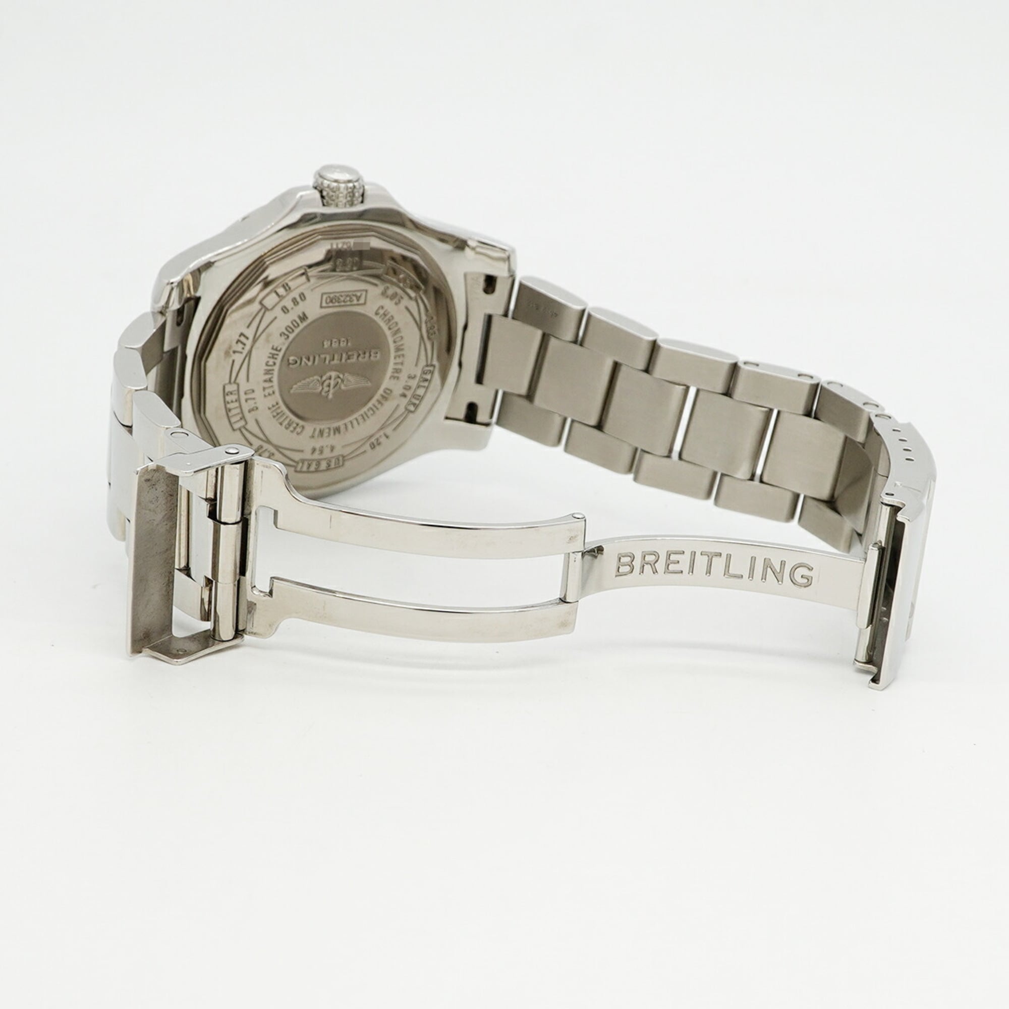 Breitling Avenger A32390 White Dial Stainless steel 42mm Watch