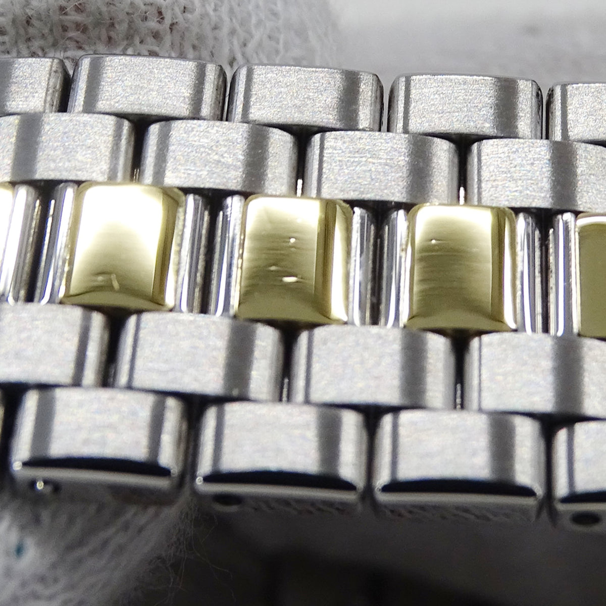 Seiko Credor 2F70-0640 Silber Zifferblatt 32 mm Uhr