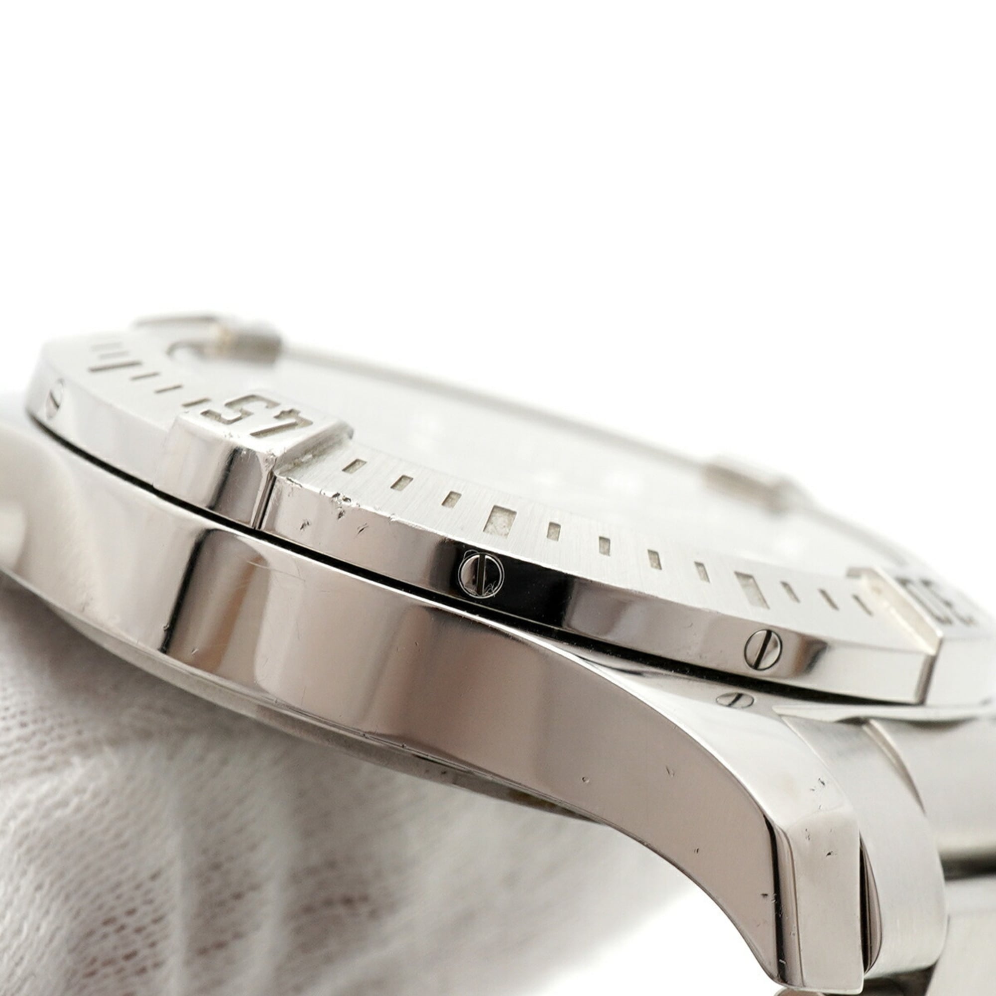 Breitling Colt Automatik A1738811 A17388 Herrenuhr Schwarz Zifferblatt