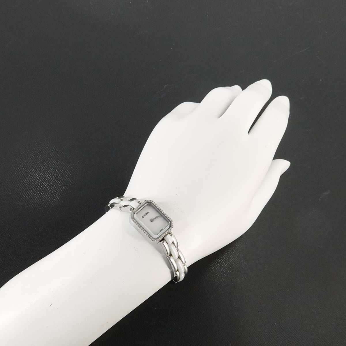 Chanel Première H2132 White Dial 15mm Watch