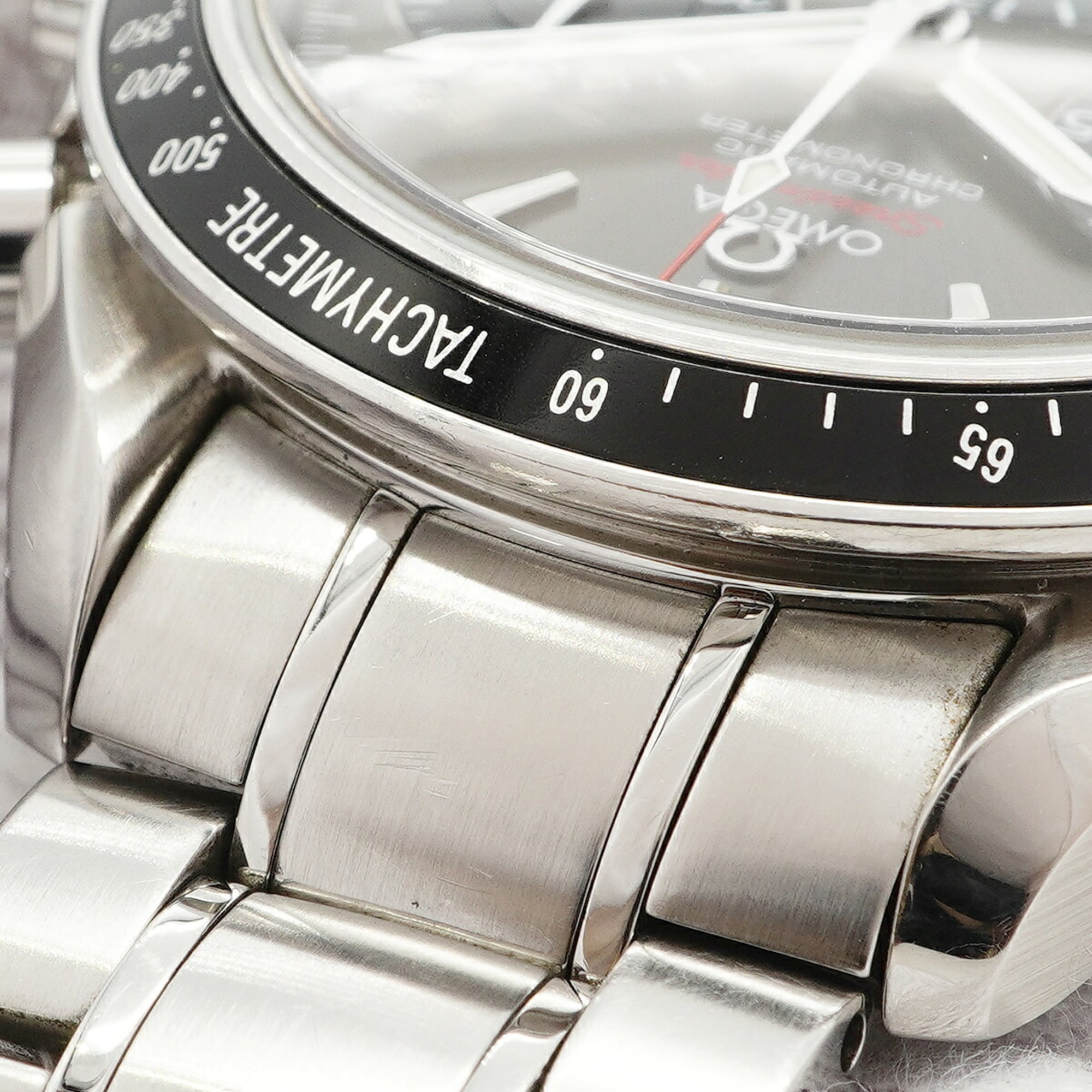 Omega Speedmaster 323.30.40.40.06.001 Grey Dial