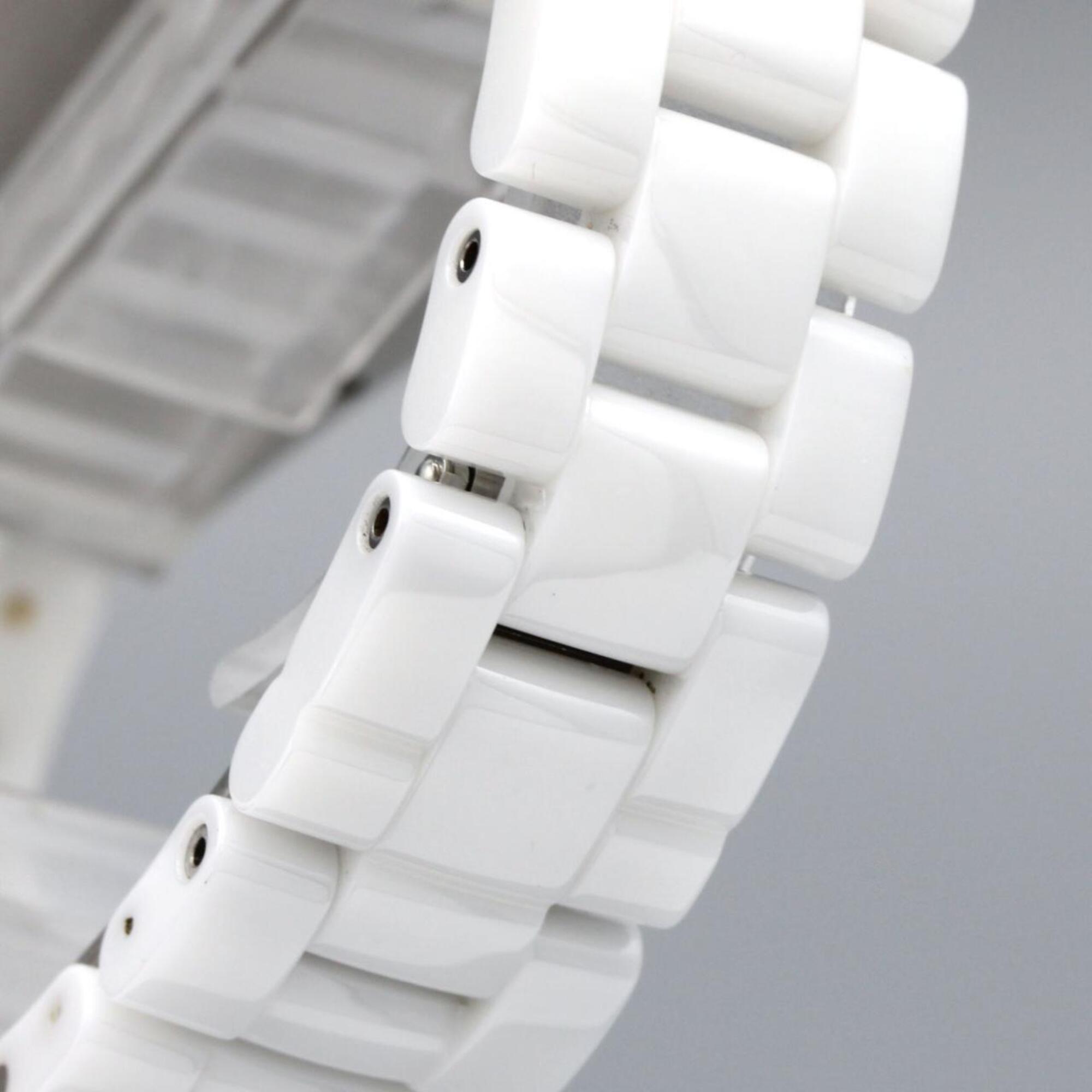 Montre Automatique Chanel J12 38 mm en céramique H0970