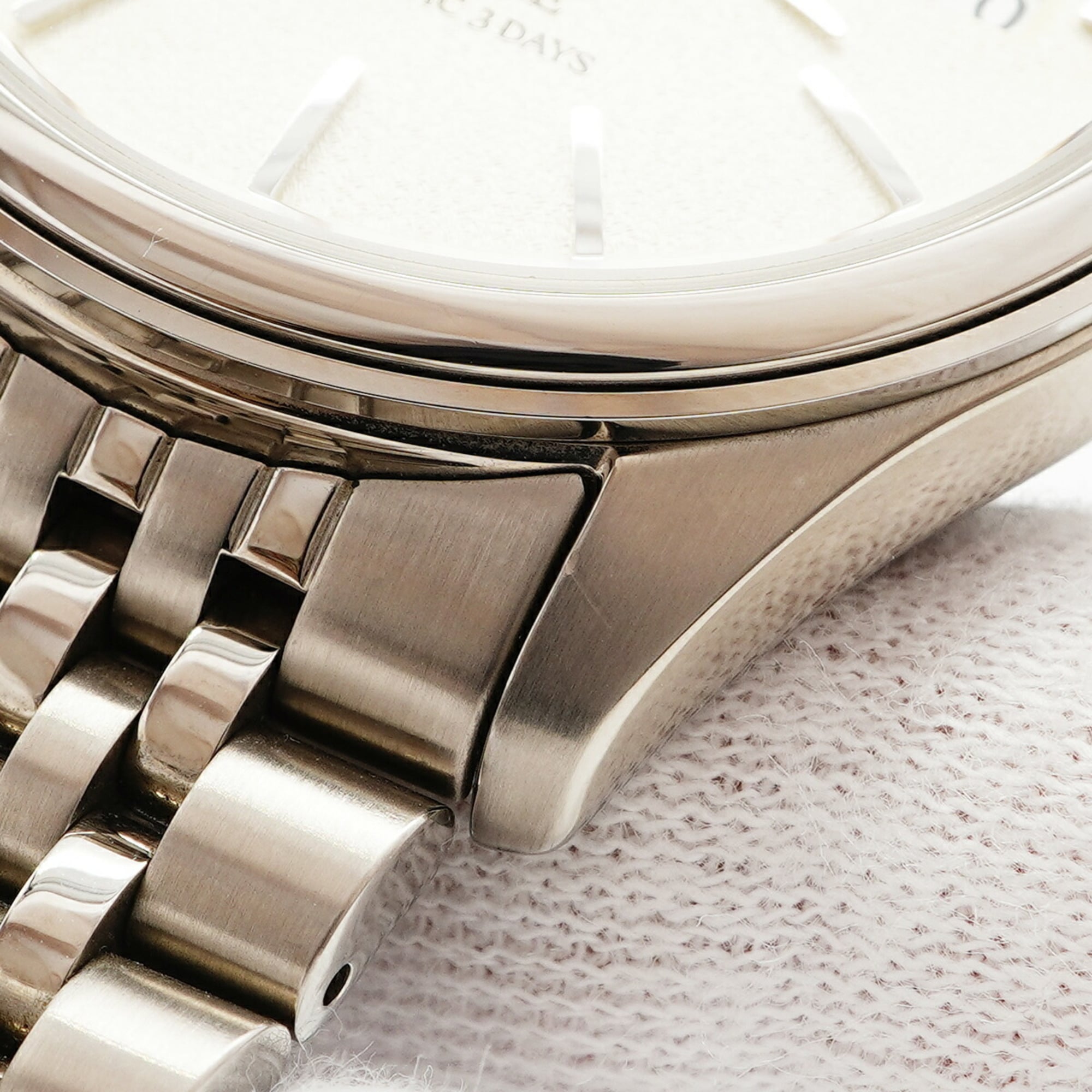 Seiko Presage SARX121/6R55-00H0 Silver Dial 40mm Watch