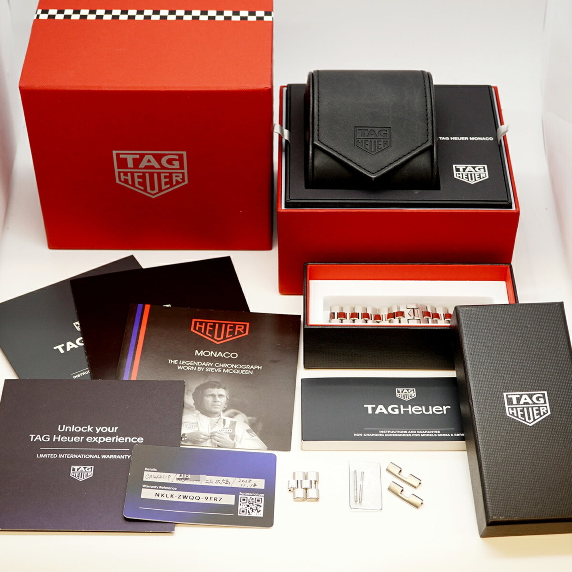 Montre Pour Hommes TAG Heuer Monaco Calibre 11 CAW211P à cadran bleu