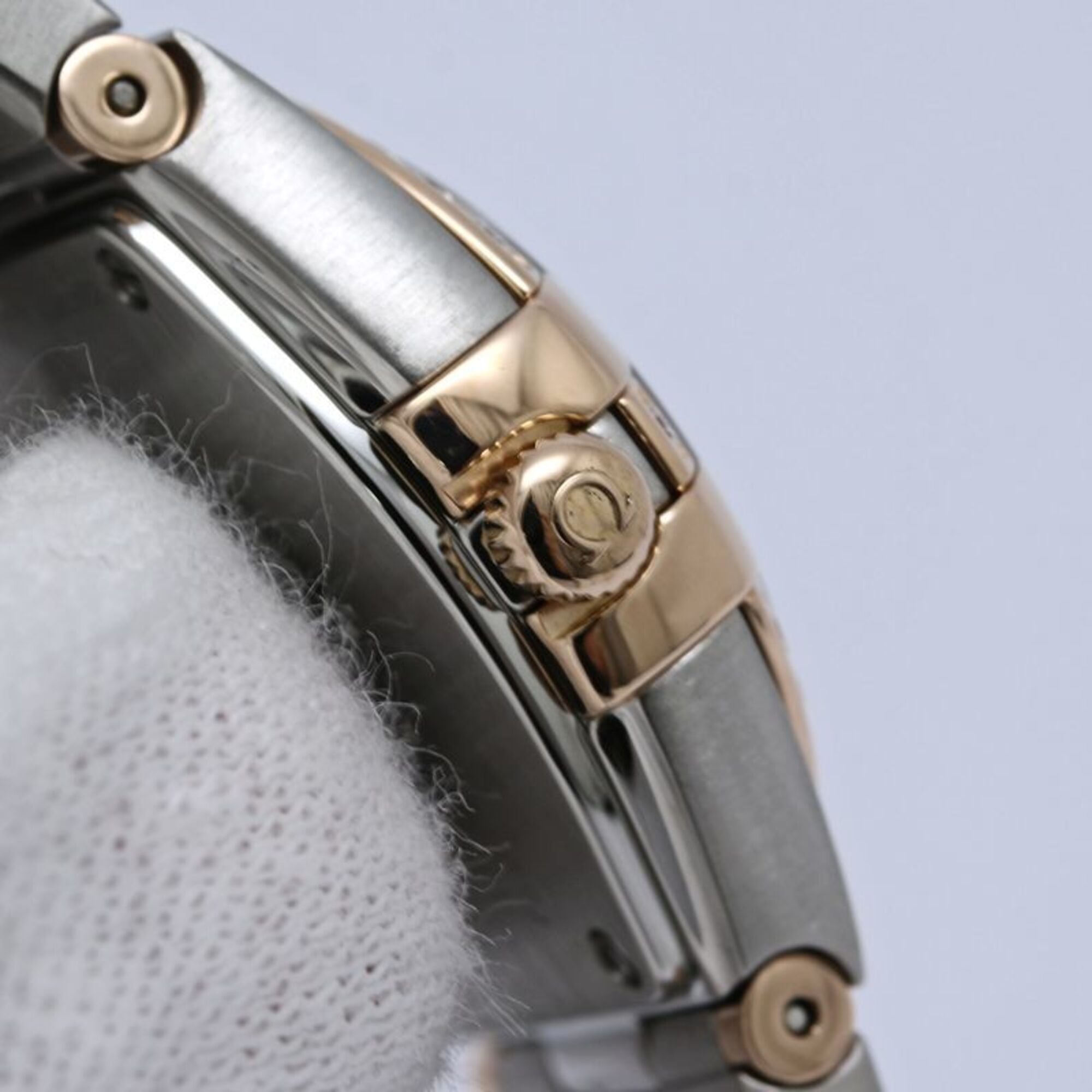 Omega Constellation 123.25.24.60.05.002 White Dial 24mm Watch