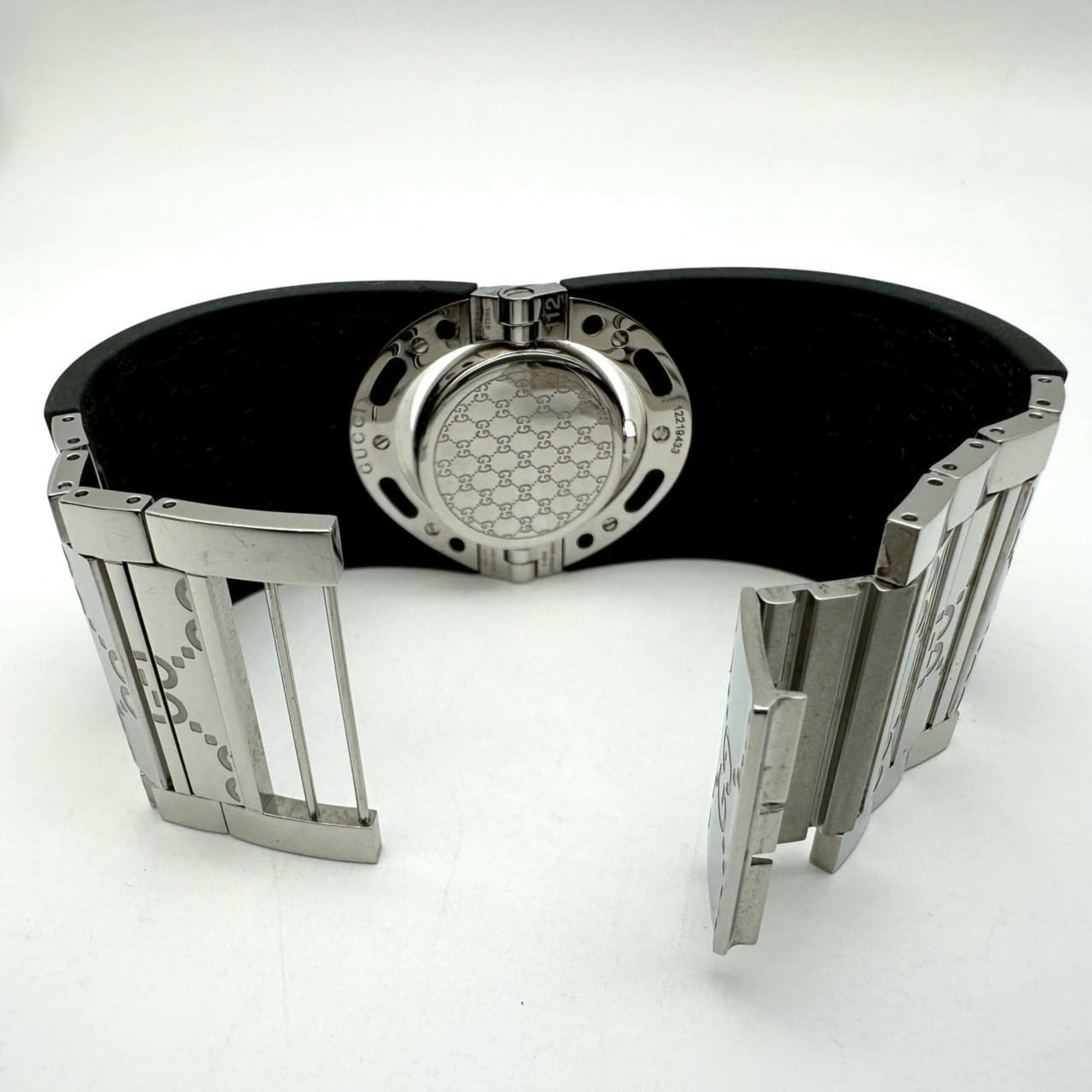 GUCCI Toile-armbandhorloge 112 GG, rubber, quartz, zwart, dames