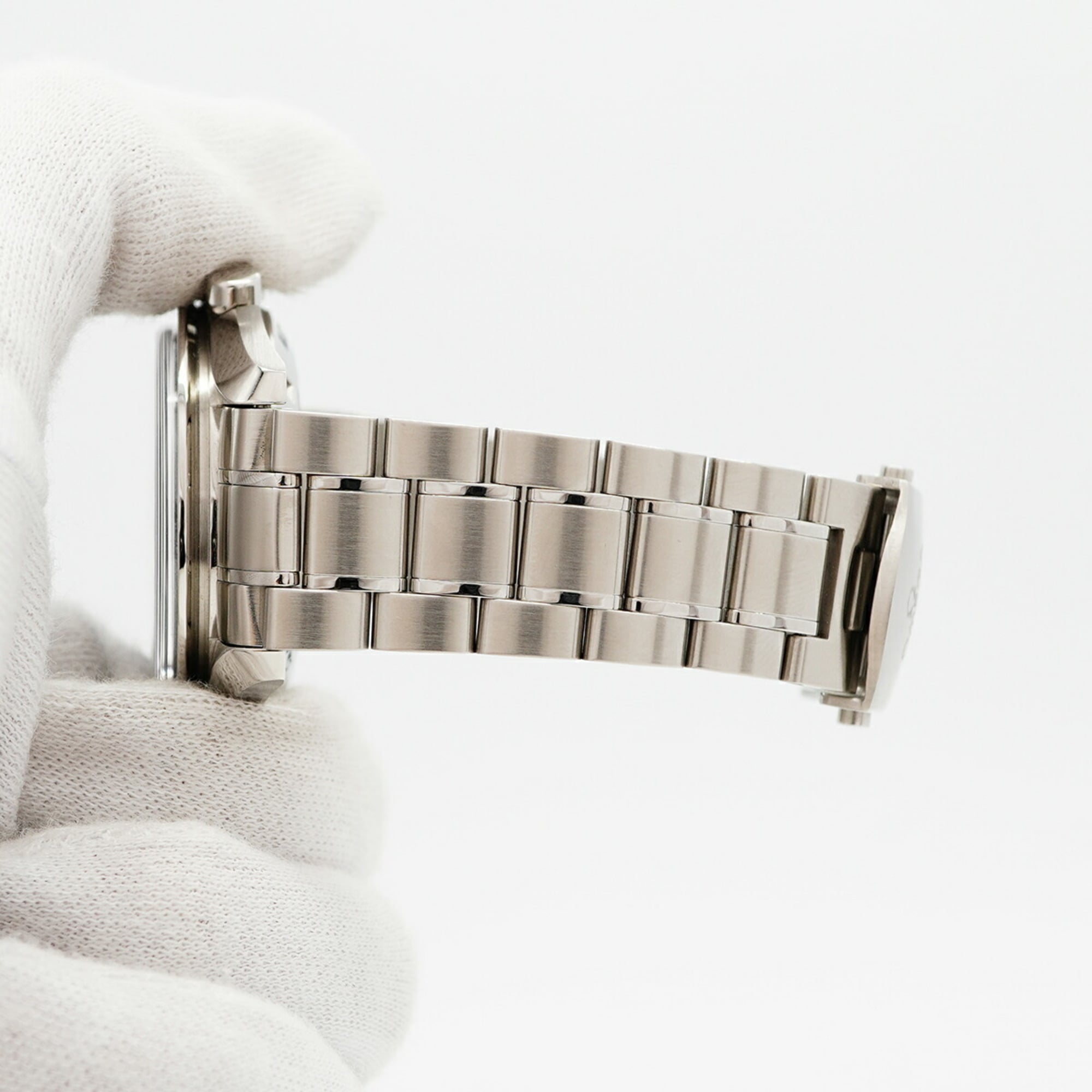 Omega Speedmaster 311.30.42.30.01.006 Herrenuhr Schwarz Zifferblatt
