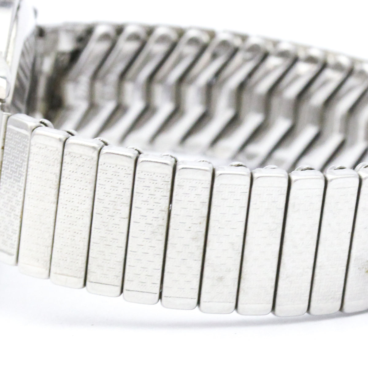 Omega Geneve 14703 Silver Dial 34mm Watch