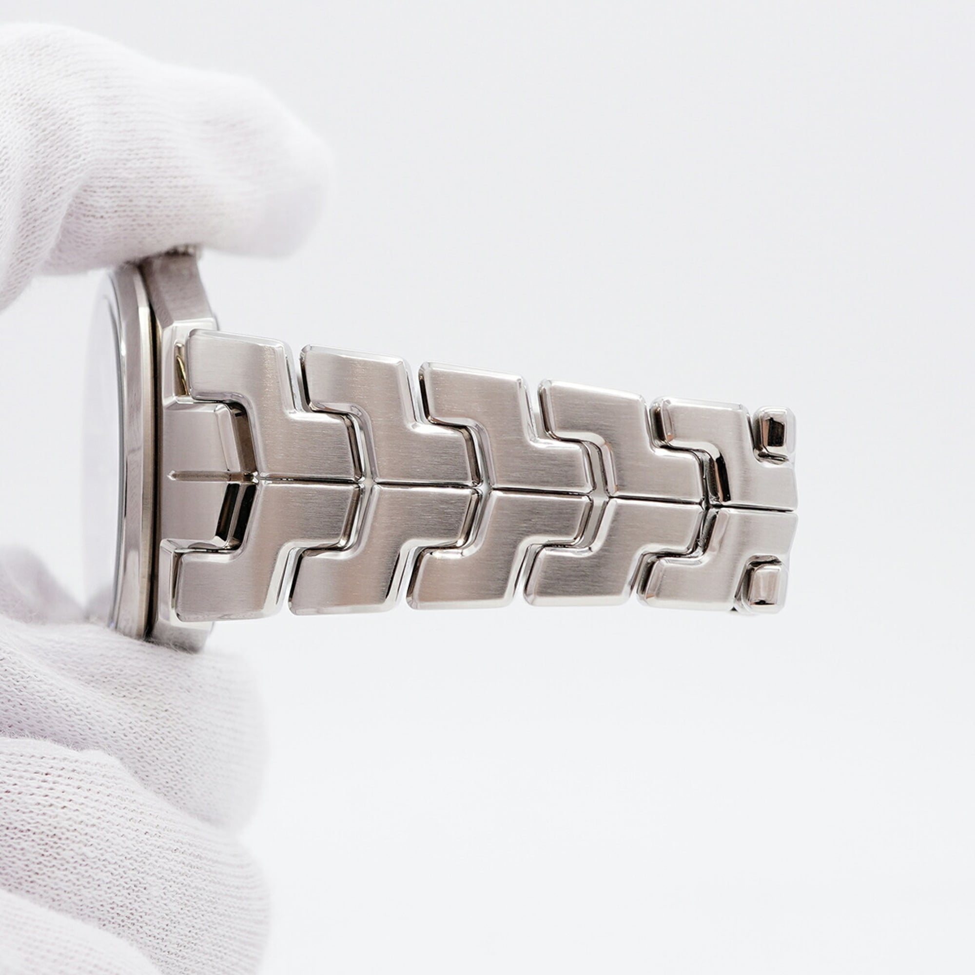 TAG Heuer Link Calibre 5 Date WBC2111 Silver Dial 40mm Watch