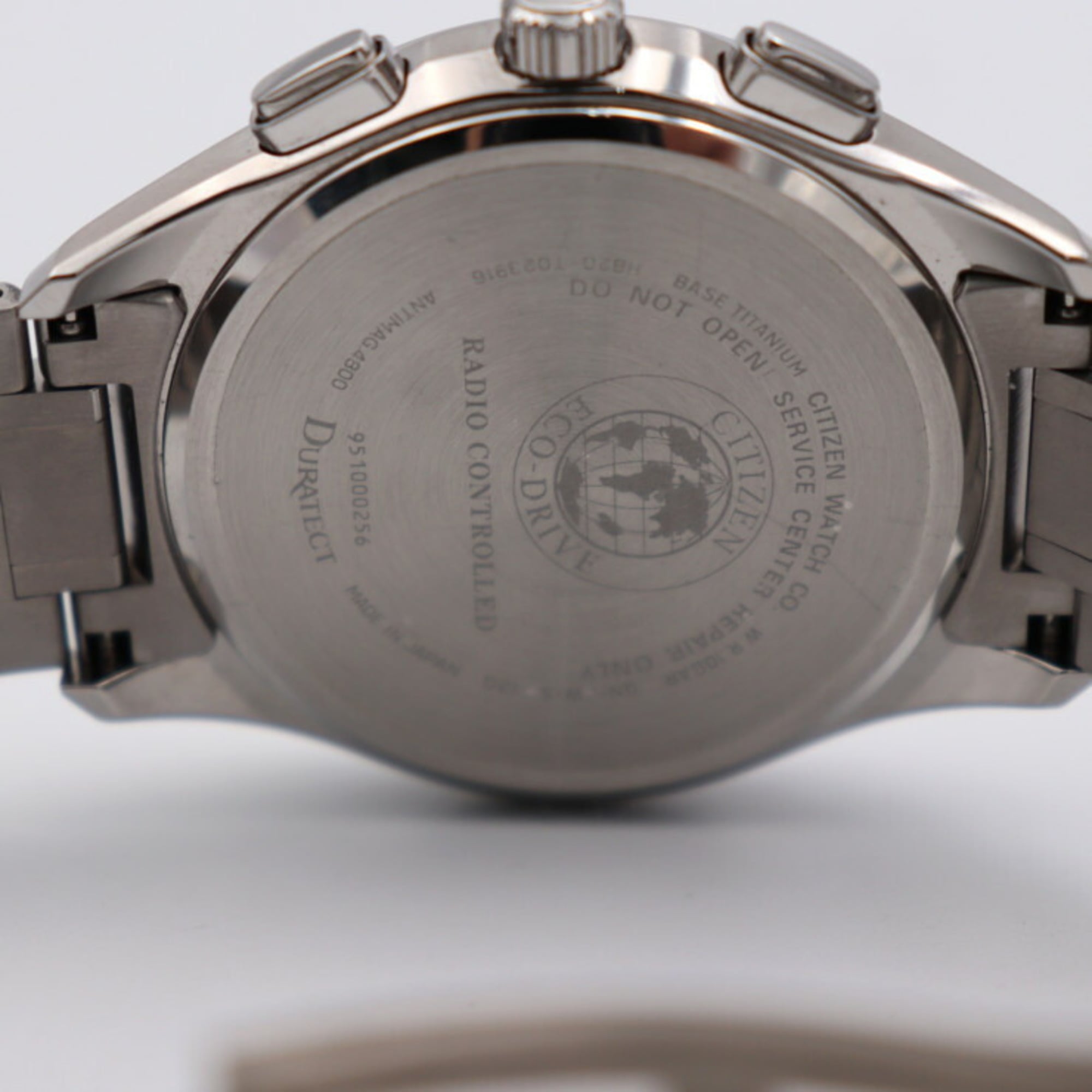 CITIZEN Citizen EXCEED Exceed Uhr H820-T023916 TitanSilber Schwarz Zifferblatt, Eco-Drive, Solar, Radio