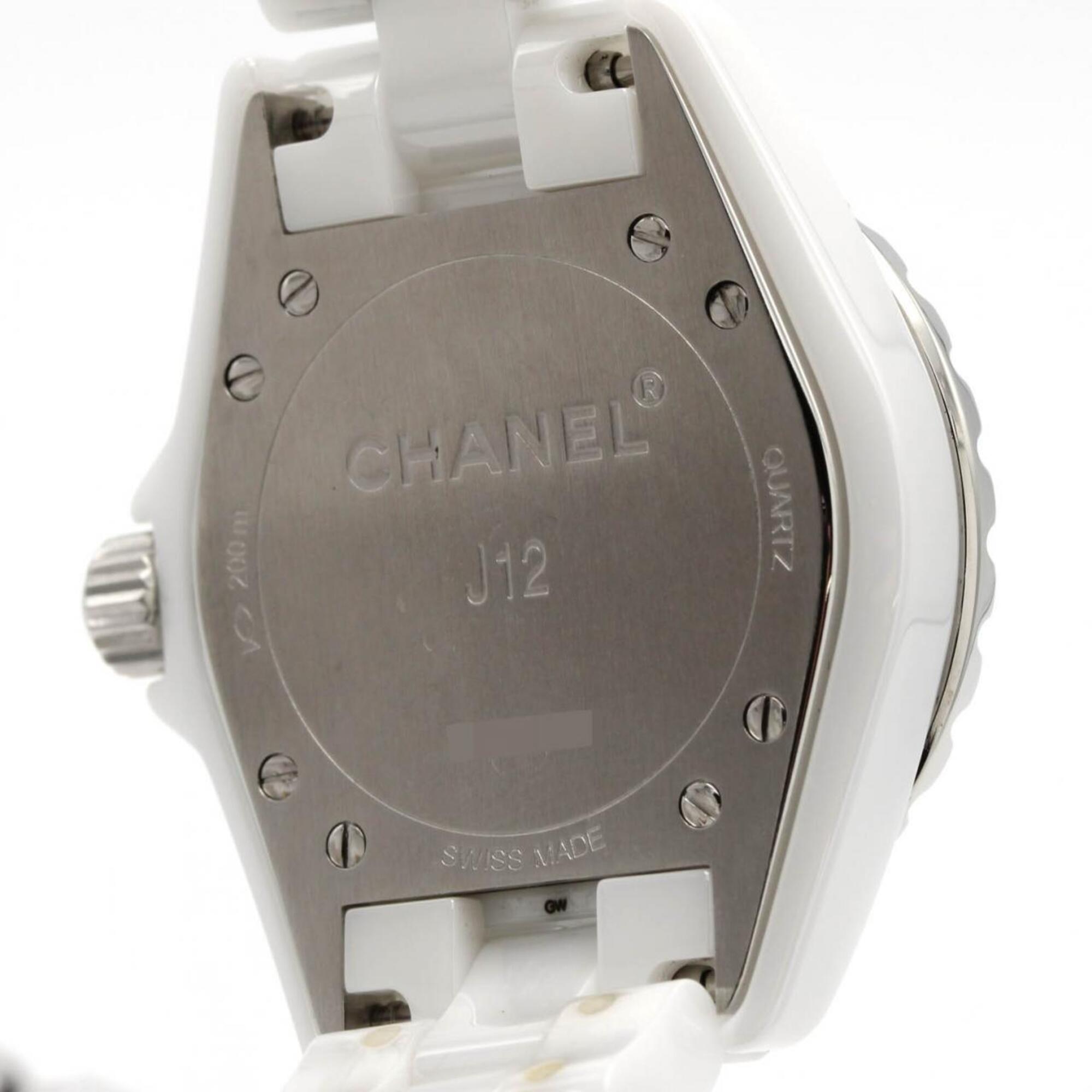 Chanel J12 33mm Ceramic H0968 White Dial 33mm Watch