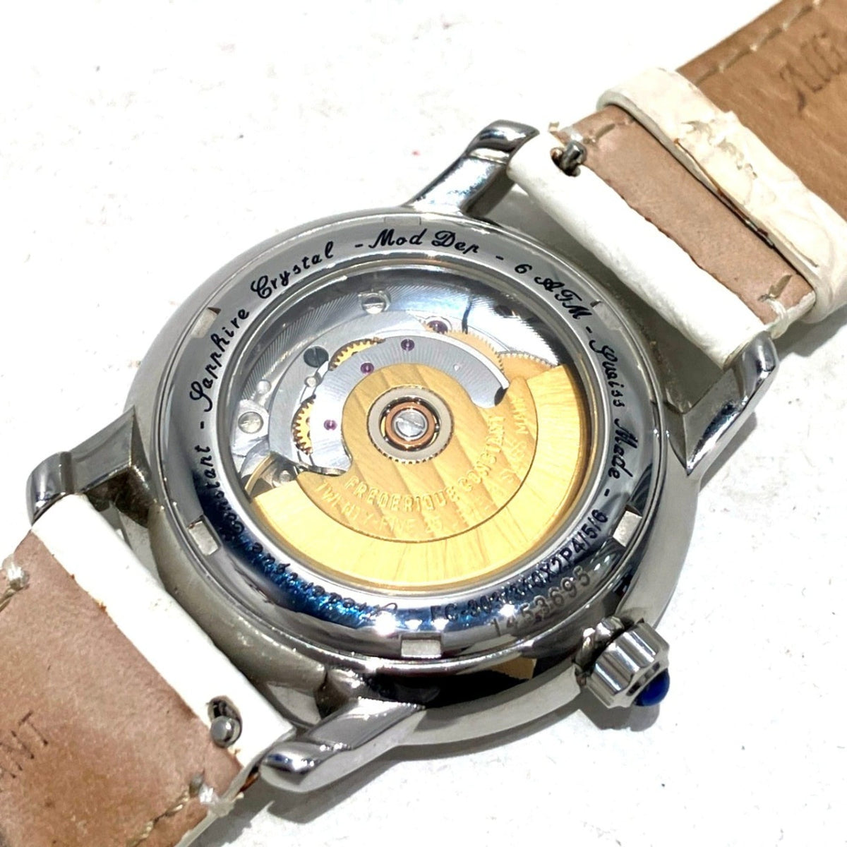 Frederique Constant Classic Heartbeat FC-303/310X2P4/5/6 Weiß Gehäuse Zifferblatt 34 mm Uhr