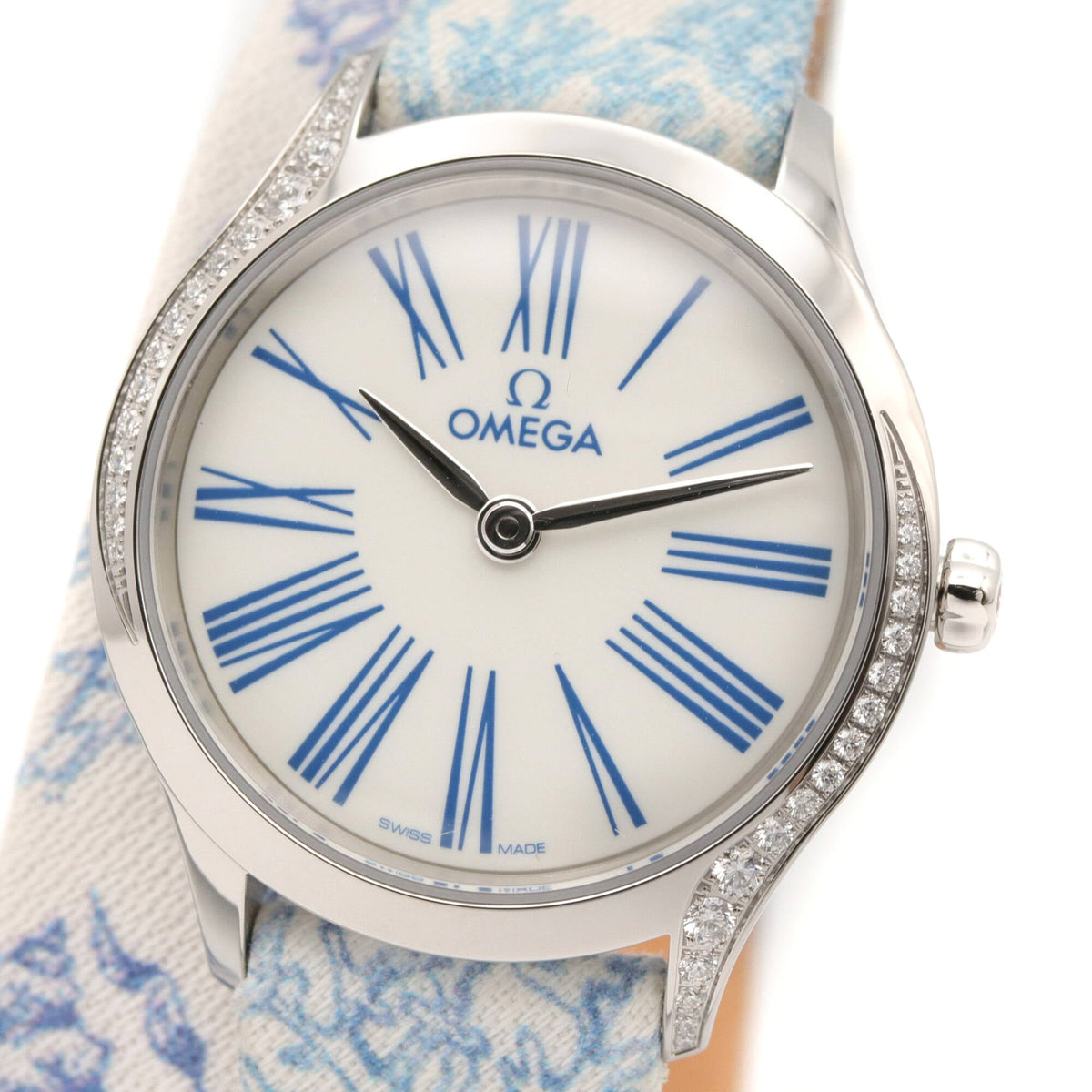 Omega De Ville Mini Tresor 428.17.26.60.04.001 White Dial 26mm Watch