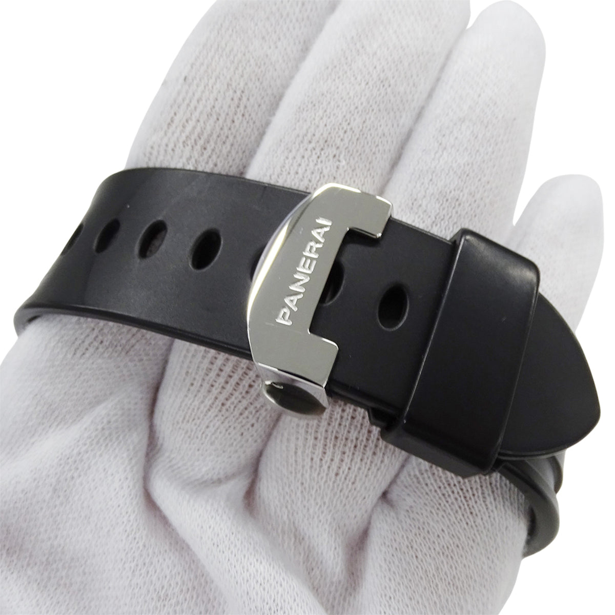 Montre Panerai Luminor Marina PAM00104 Noir Cadran 44 mm