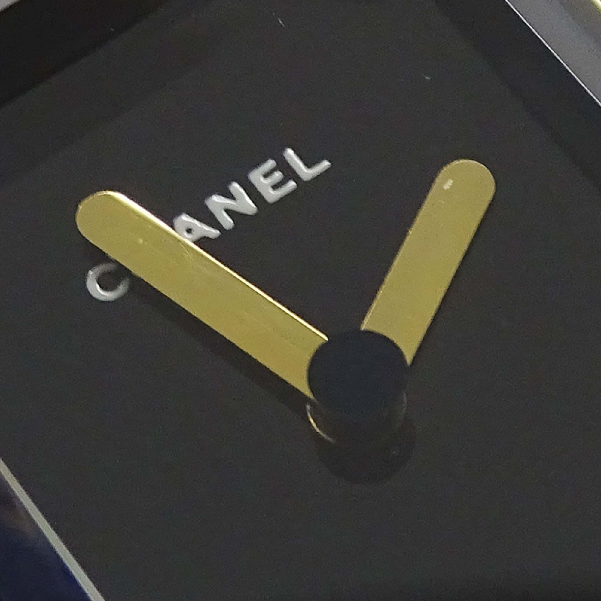 Chanel CHANEL Montre pour femme, modèle « Brand Premiere Quartz QZ GP, cuir, taille L, H0001Carré or Noir