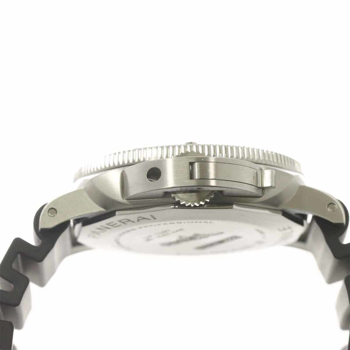Panerai Luminor 1950 Submersible PAM01305 Black Dial 42mm Watch