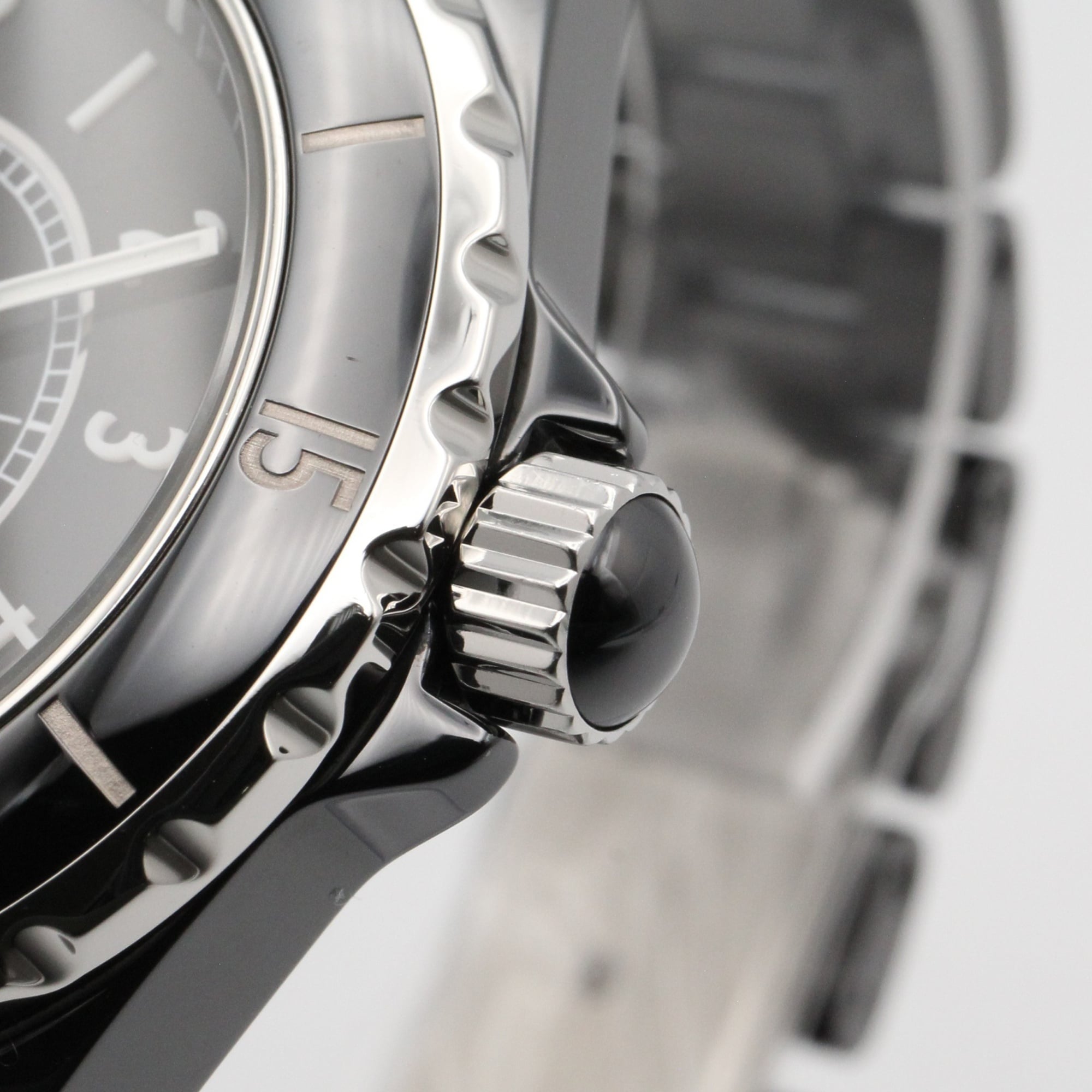 Chanel J12 H0685 Black Dial Ceramic 38mm Watch