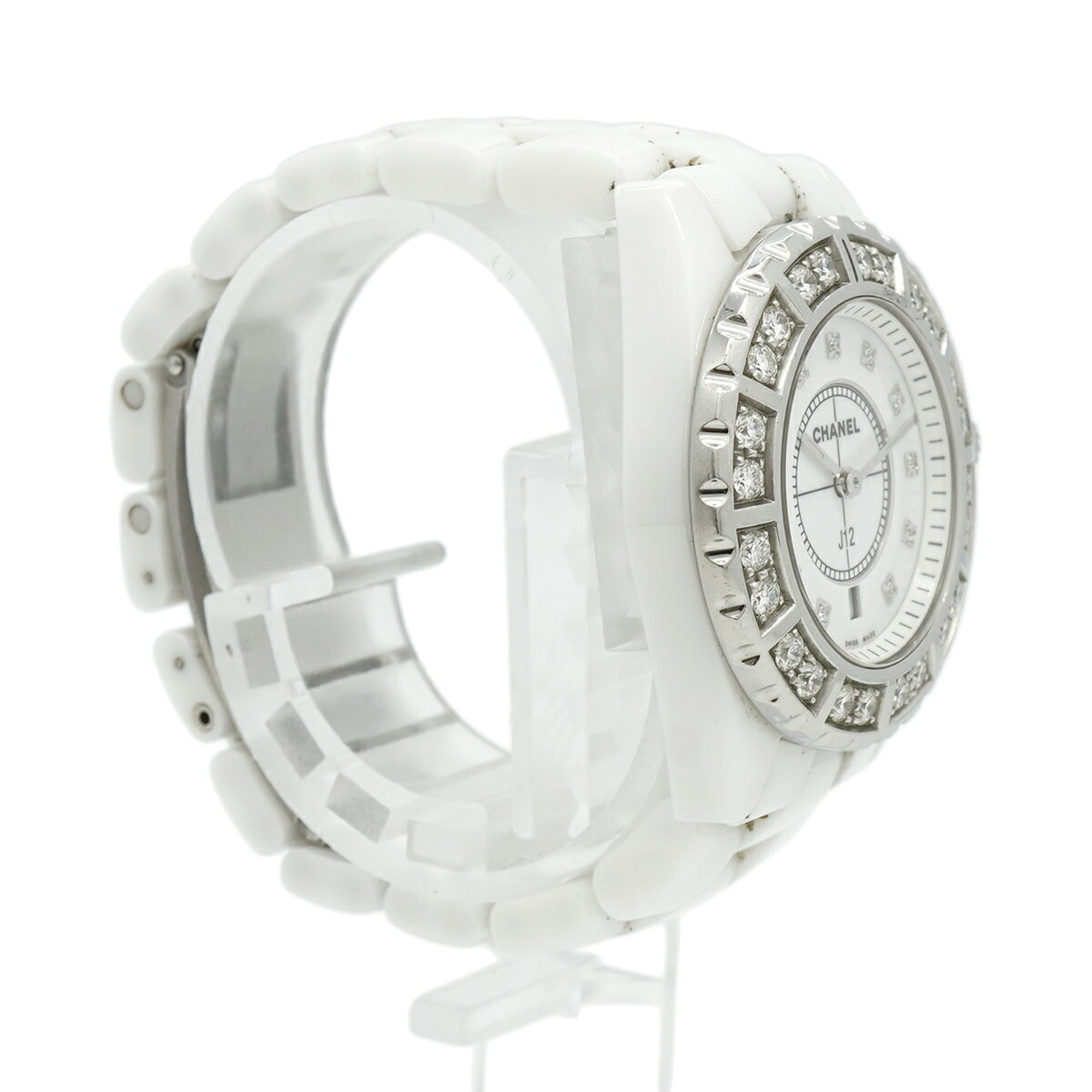 Montre Chanel J12 Diamond H2429 Blanc Cadran 33 mm