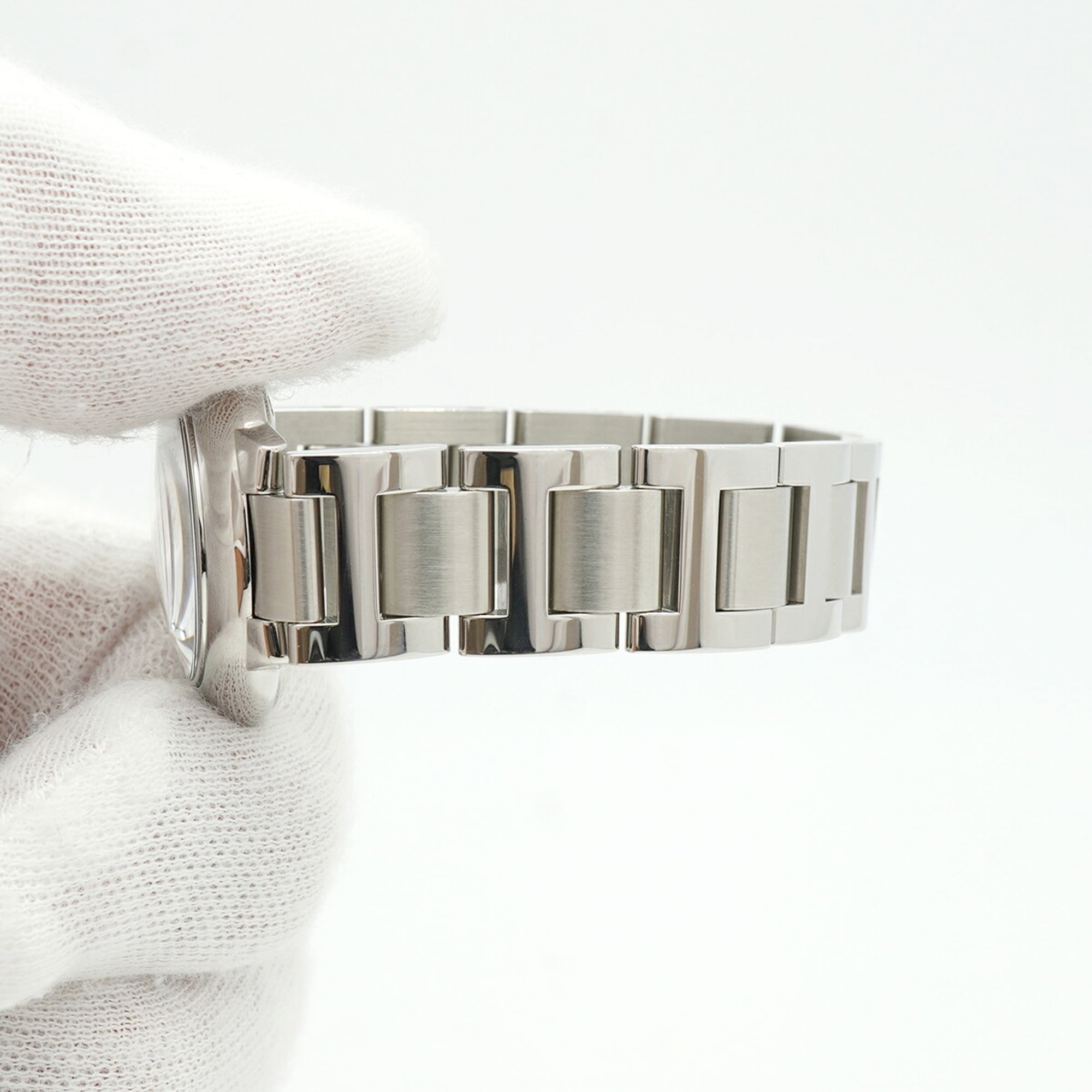 Montre Cartier Ballon Bleu SM W69010Z4, cadran argenté, 28 mm