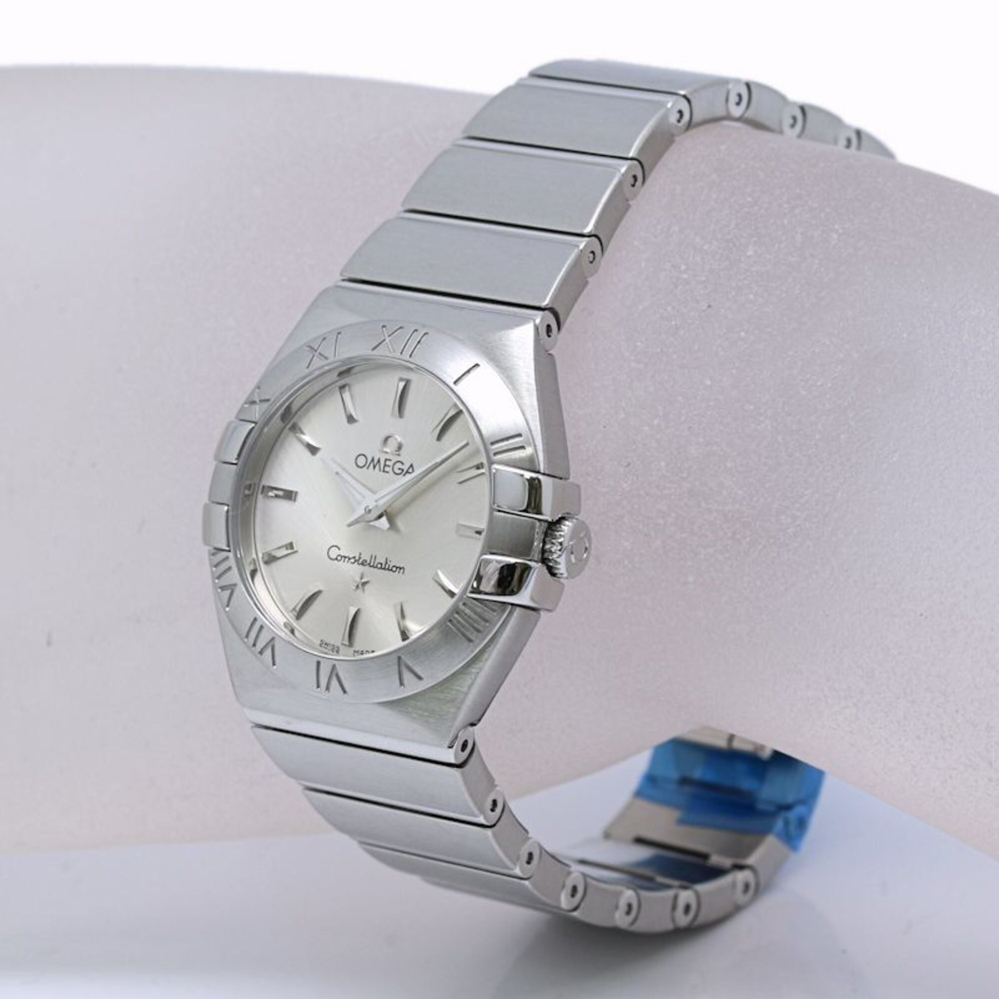 Omega Constellation 123.10.27.60.02.001 Silver Dial Stainless steel 27mm Watch