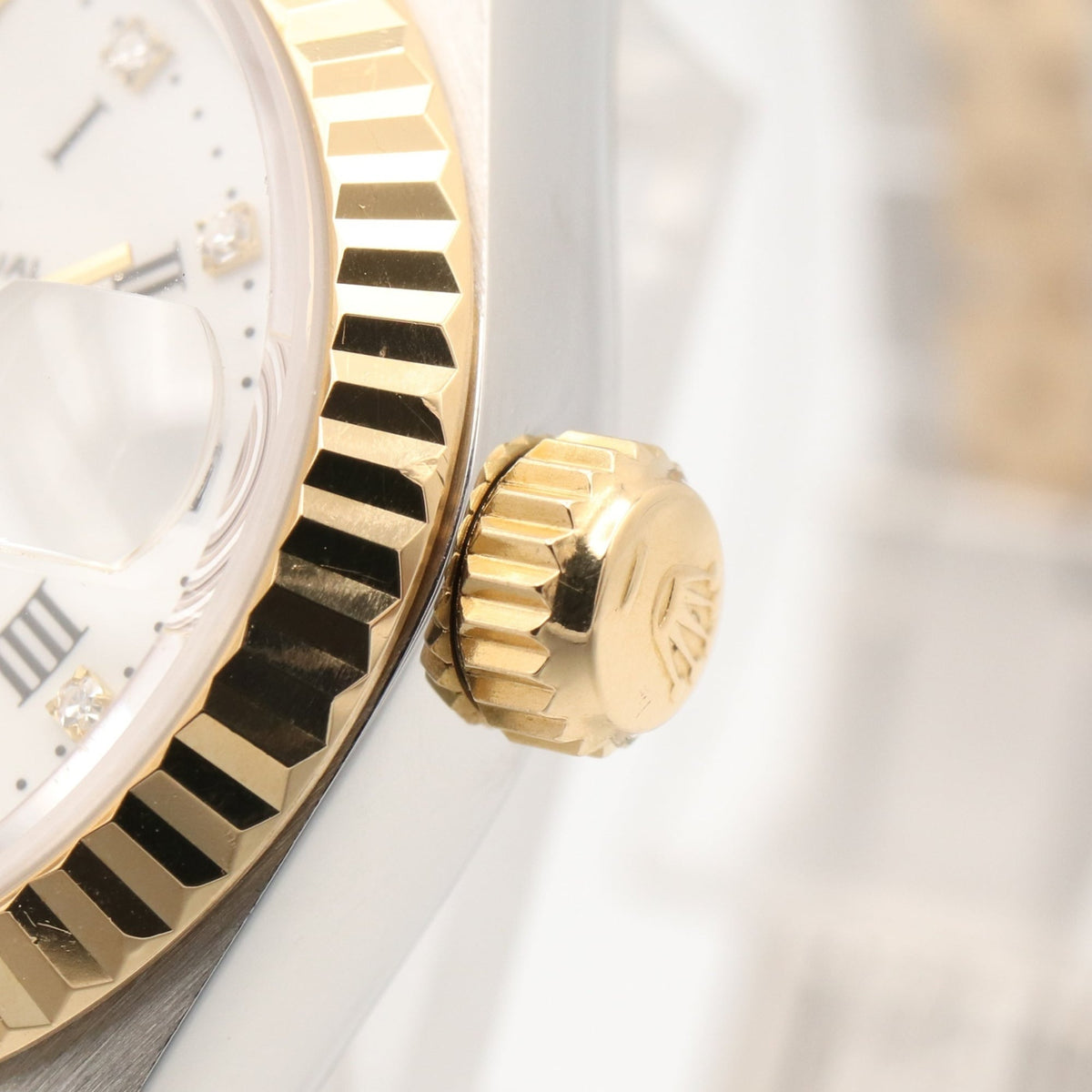 Rolex Datejust W-series 18K ( 69173 White Dial 26mm Watch