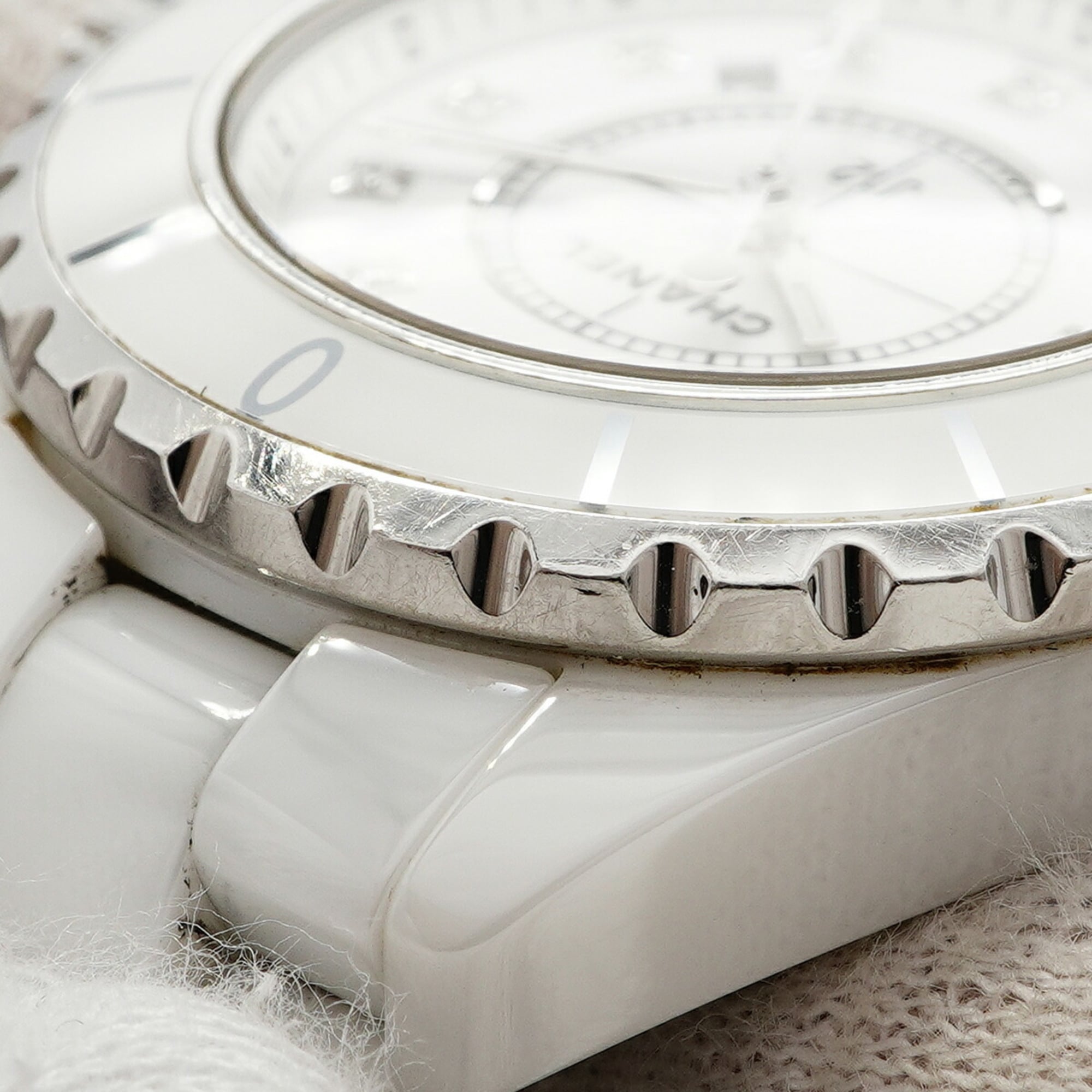 Chanel J12 H1628 Damenuhr Weiß Zifferblatt