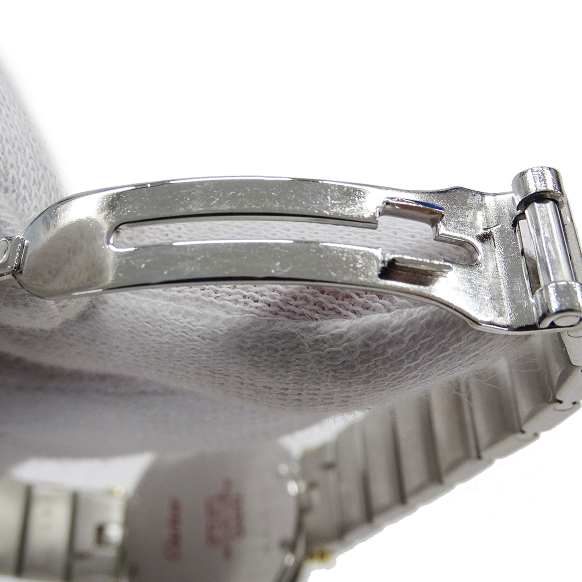 Cartier wo Santos VendÃ´me SM quartz movement stainless steel (SS) gold (YG) model number 84041488.