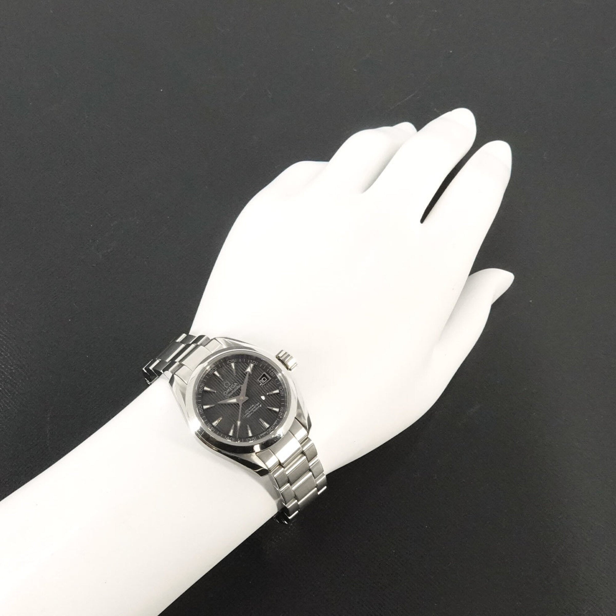 Montre Omega Seamaster Aqua Terra 231 10 30 20 06 001, cadran gris, 30 mm