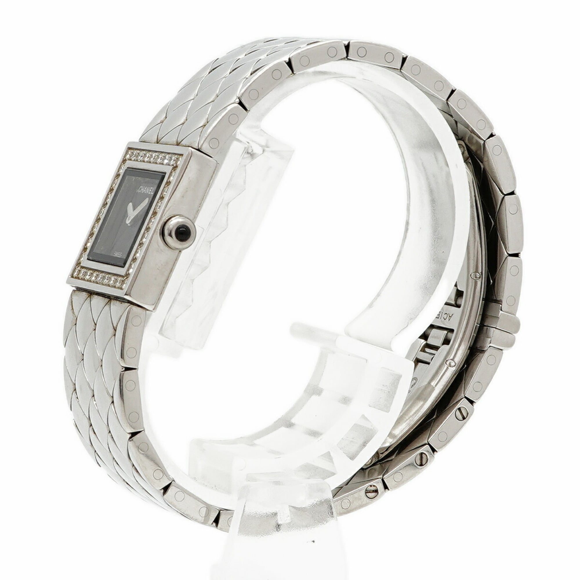 Chanel Matelasse H0489 Black Dial 19mm Watch