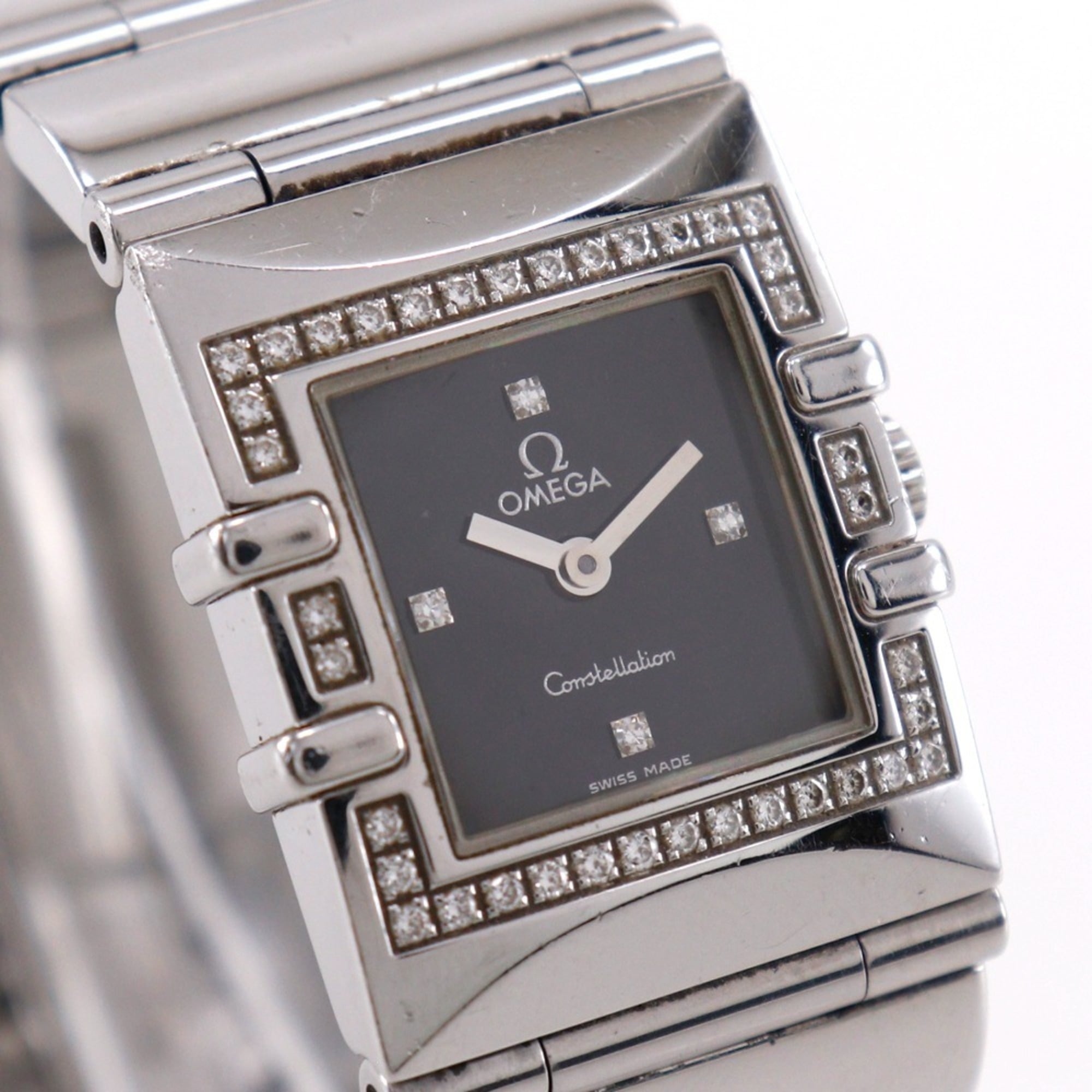 OMEGA Constellation Carree Uhr, Kal. 1376 1528.46, Edelstahl mit Diamanten, 1998, UhrwerkQuarzUhrwerk, analoge Anzeige, Schwarz Zifferblatt, Damenuhr.