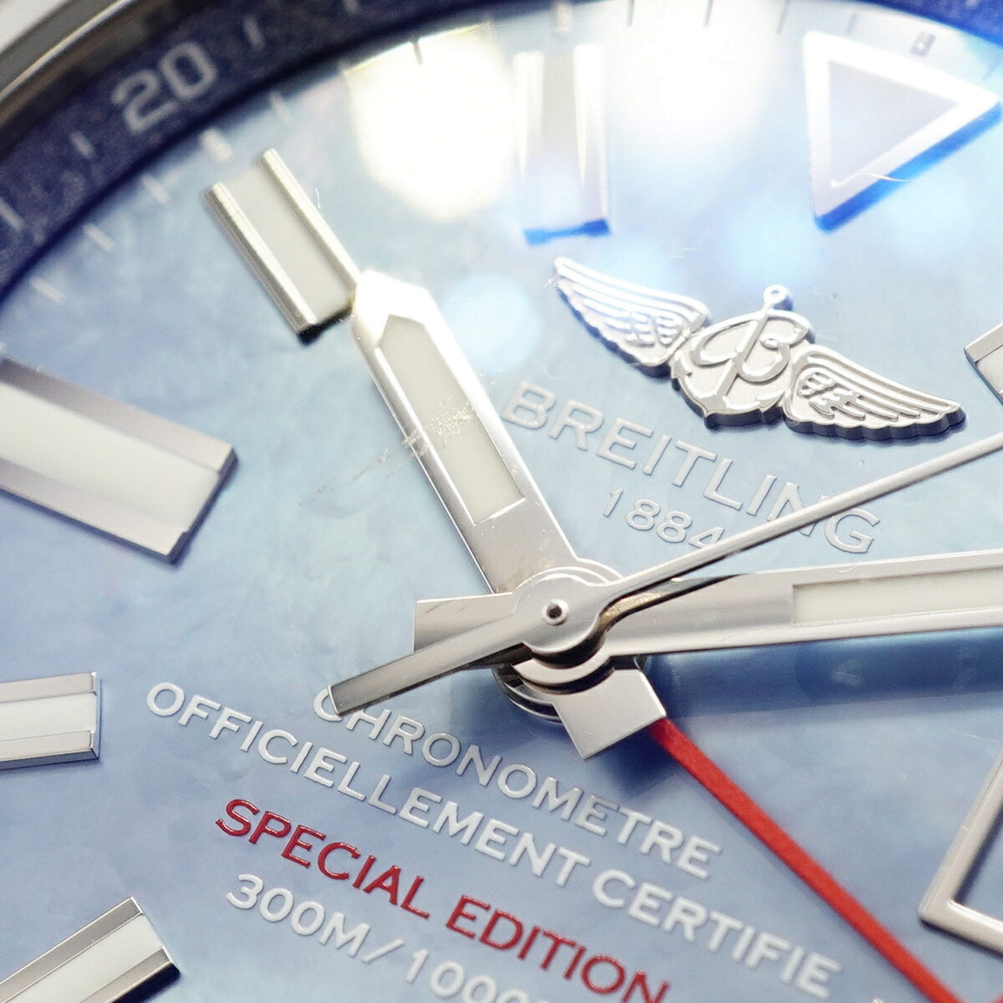 Breitling Avenger II GMT A32390 herenhorloge met blauwe wijzerplaat