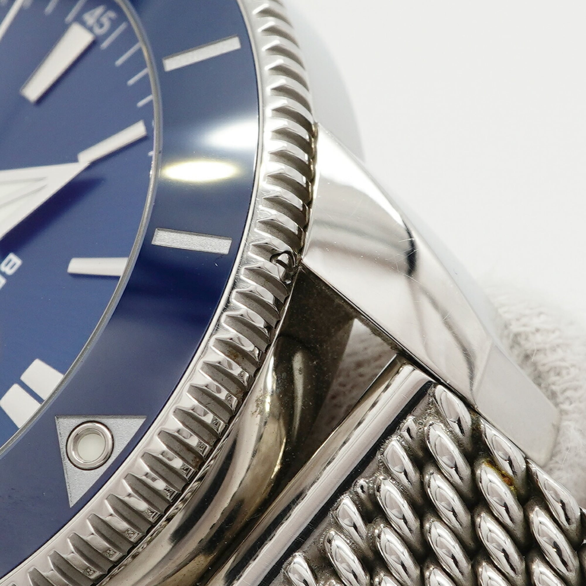 Breitling Superocean AB2020 Herrenuhr blauem Zifferblatt