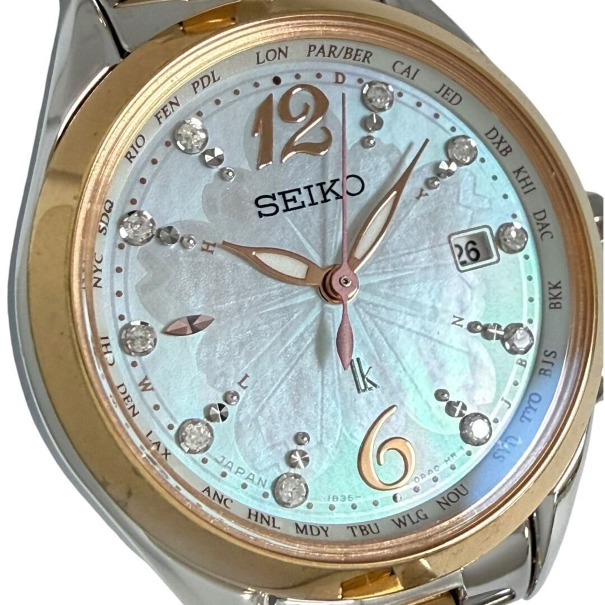 Seiko Lukia SSQV038 White shell Dial 28mm Watch