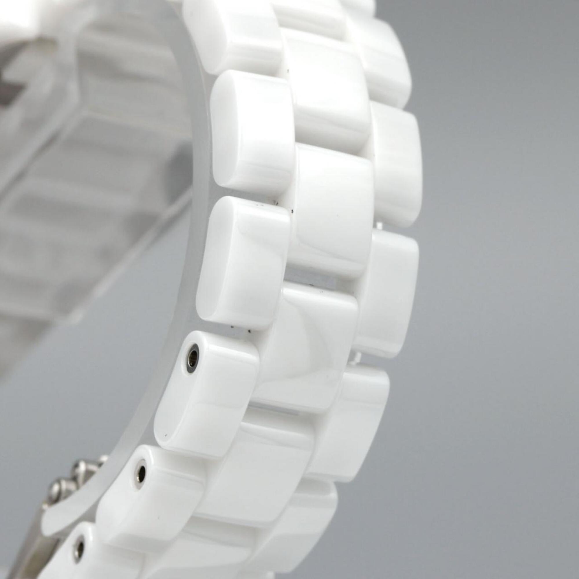 Chanel J12 H0968 White Dial Ceramic 33mm Watch