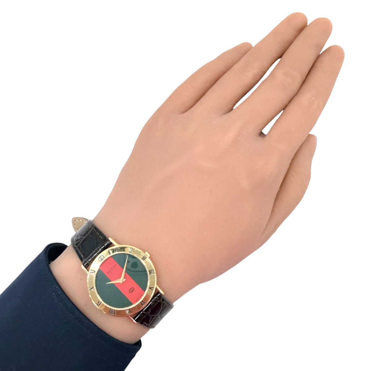 Gucci 3000M Black, Red color Dial 32mm Watch