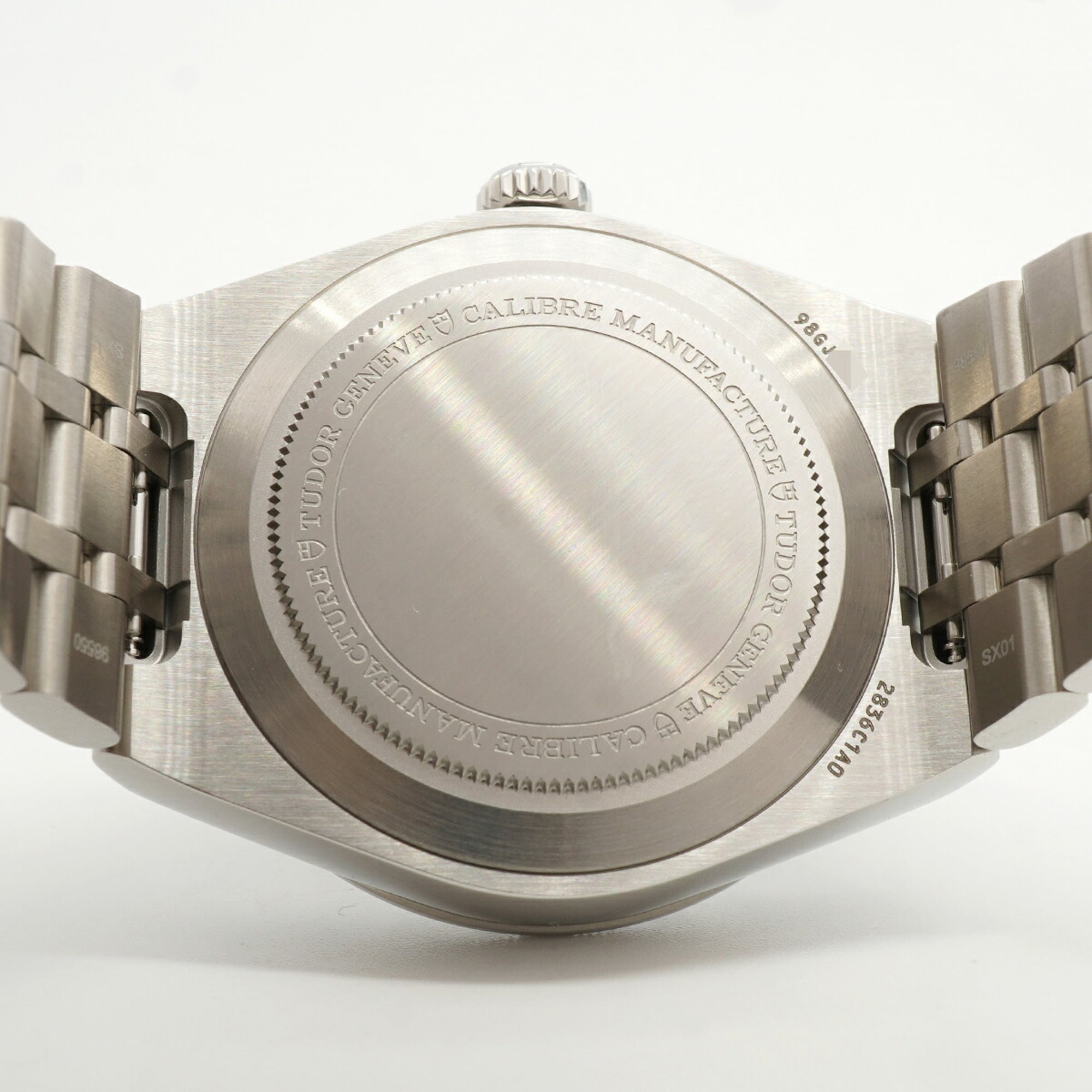 Montre Tudor Royal 2836C1A0 Noir avec cadran de 36 mm