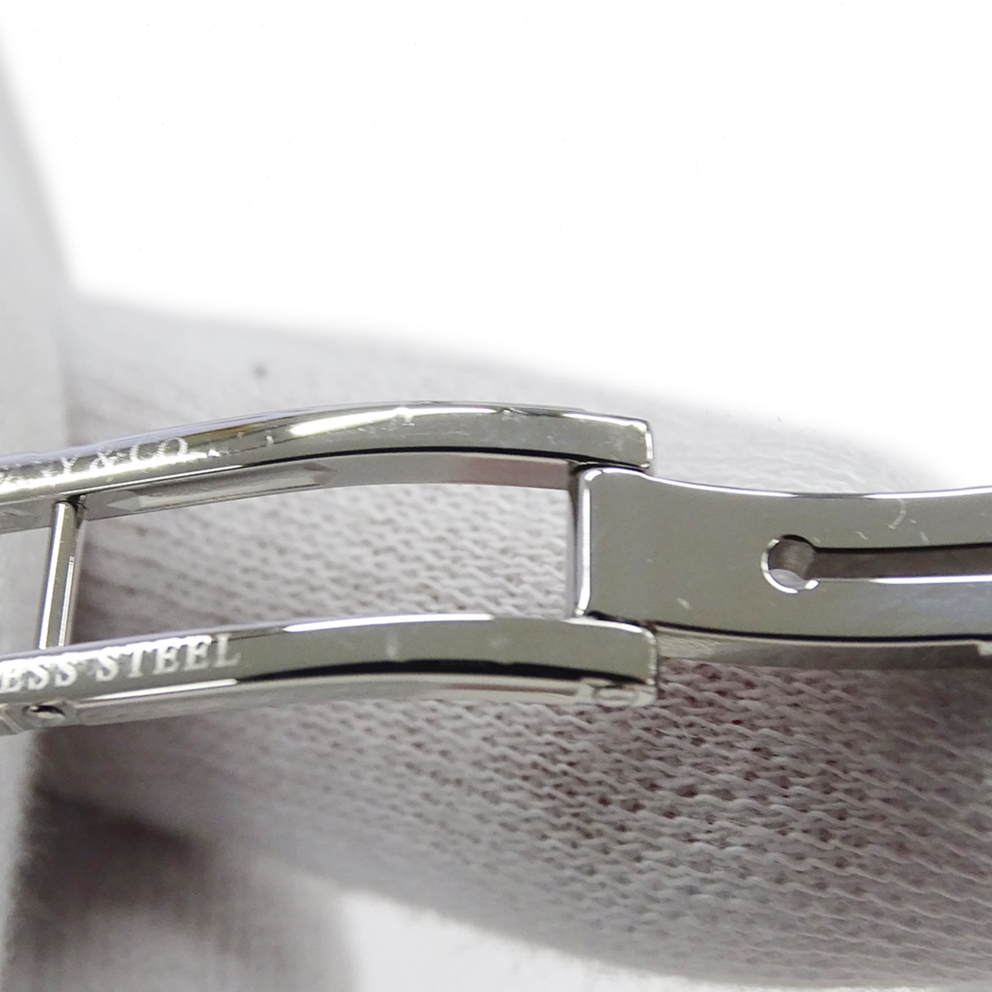 Tiffany - 17093355 Silver Dial 23mm Watch