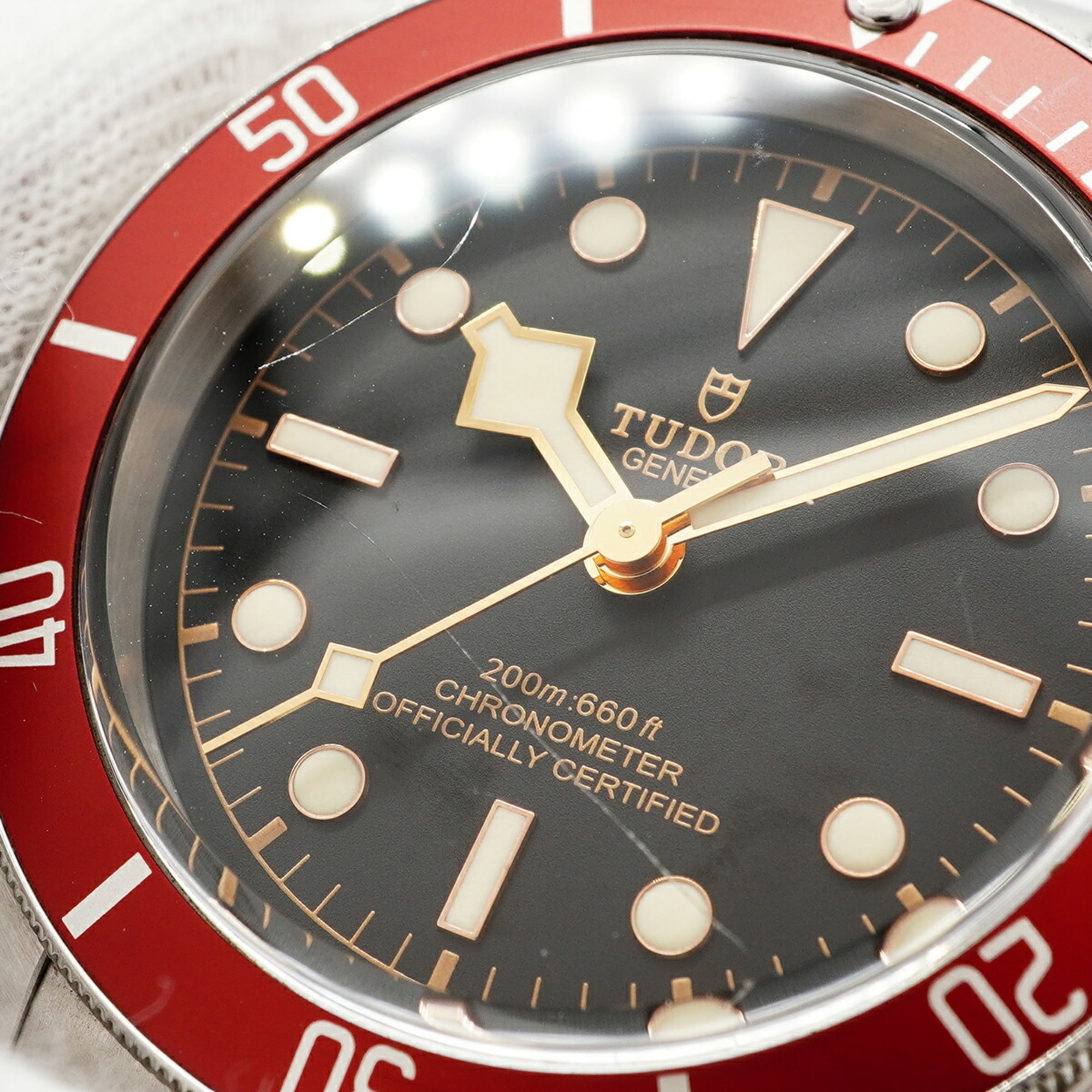 Tudor Black bay 79230R herenhorloge met wijzerplaat