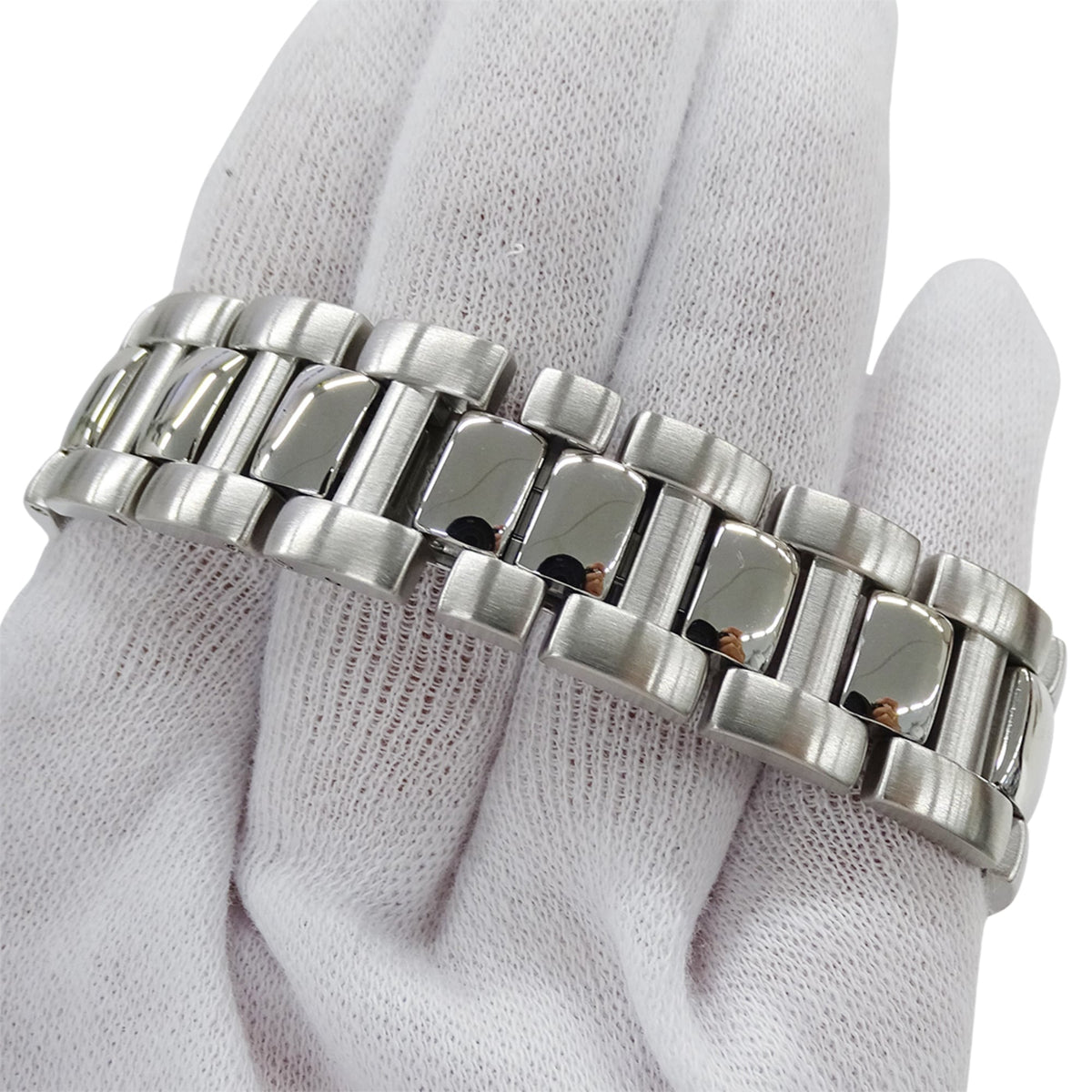Cartier Pasha Grid Date W31040H3 Silver Dial 38mm Watch