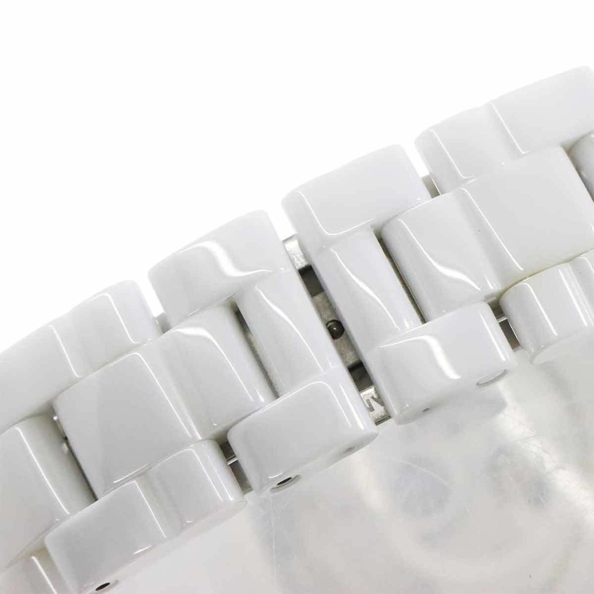 Montre Chanel J12 38 mm H5705 Blanc Cadran 39mm