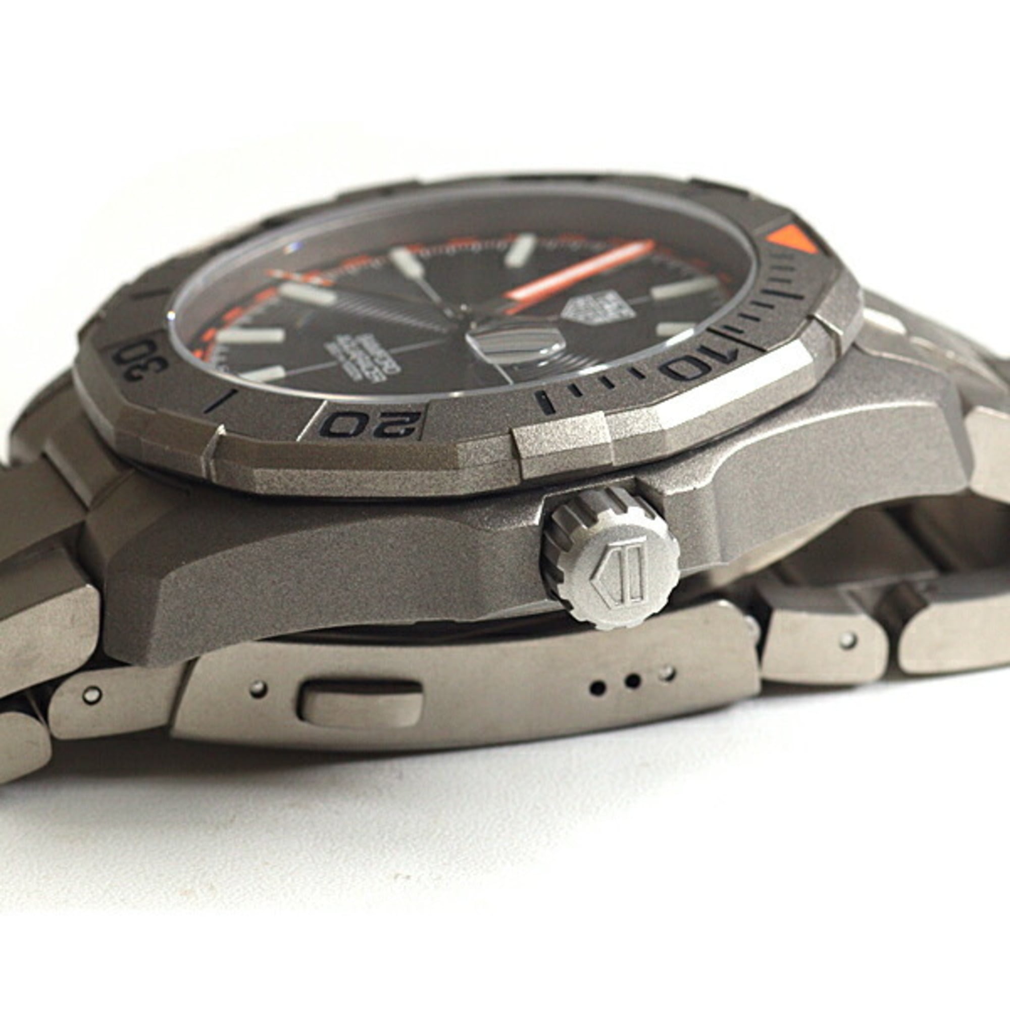 TAG Heuer Aquaracer Date x Bamford Limited Edition WAY208F, Black Dial, Automatic Movement, Refurbished.