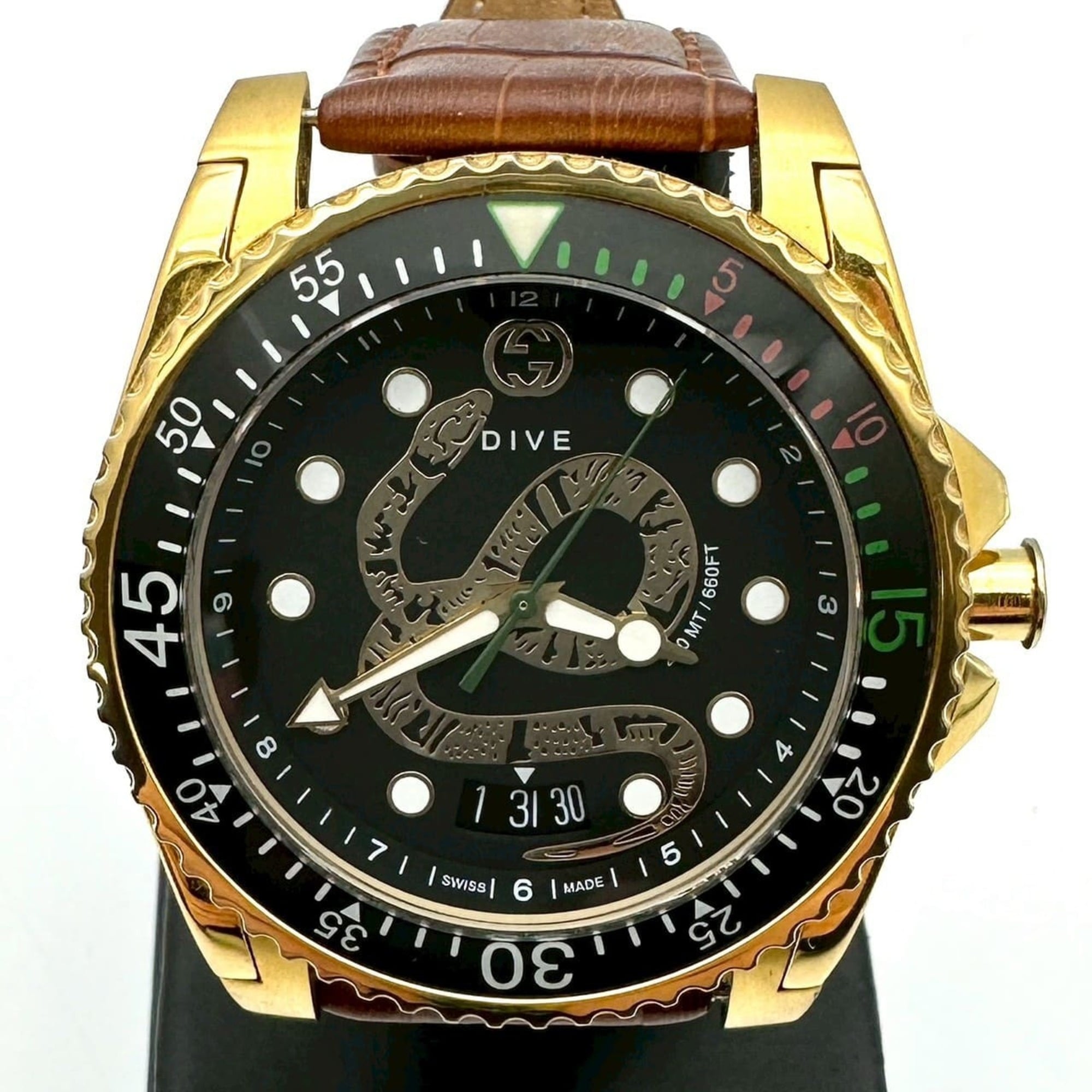 GUCCI Dive Watch YA136219/136.2 with Date, Snake Design, Quartz Movement, Stainless Steel, Black Gold, and Leather Strap for Men