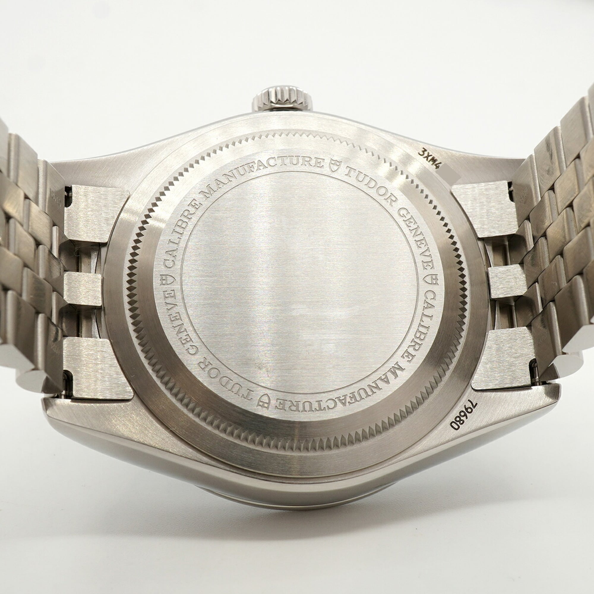Montre Tudor Black bay One 41 Diamond 79680, cadran bleu, 41 mm