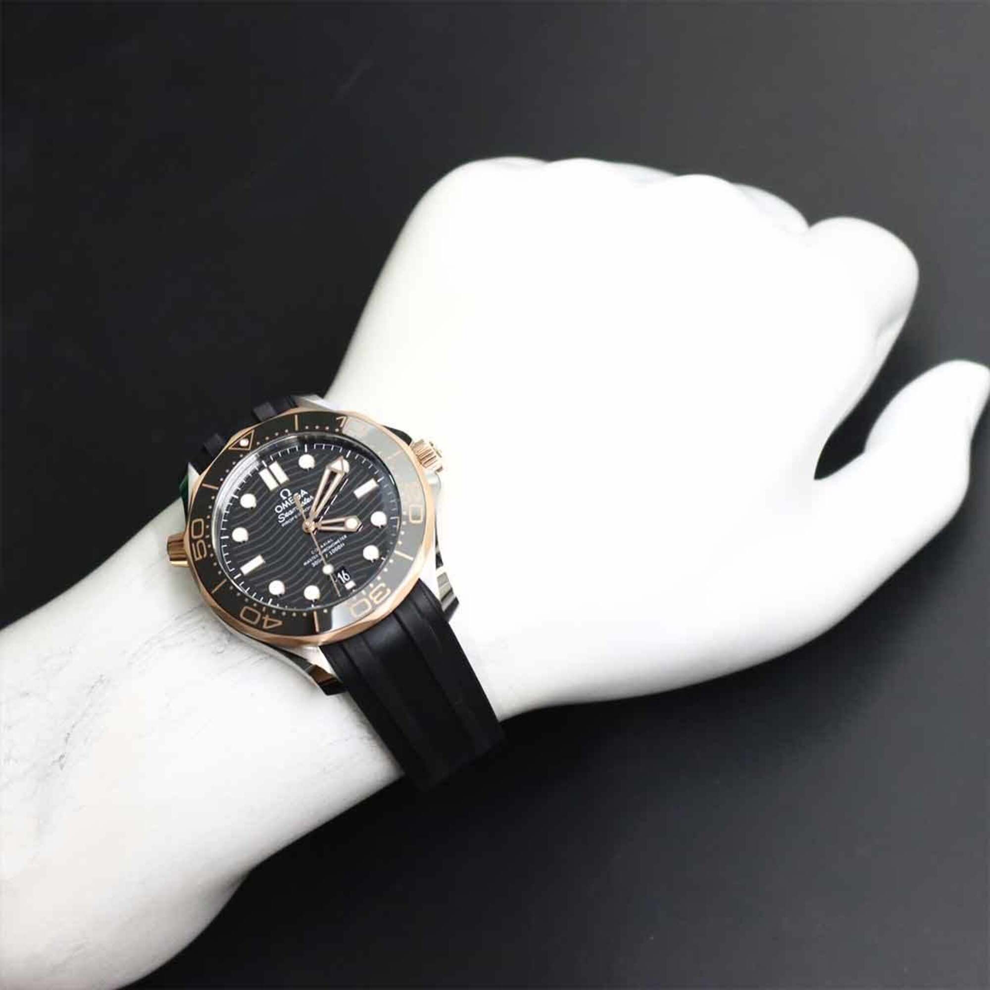 Omega Seamaster Diver 300 Co-Axial Master Chronometer Two-Tone 210 22 42 20 01 002 Date 18K Pink Gold Automatic