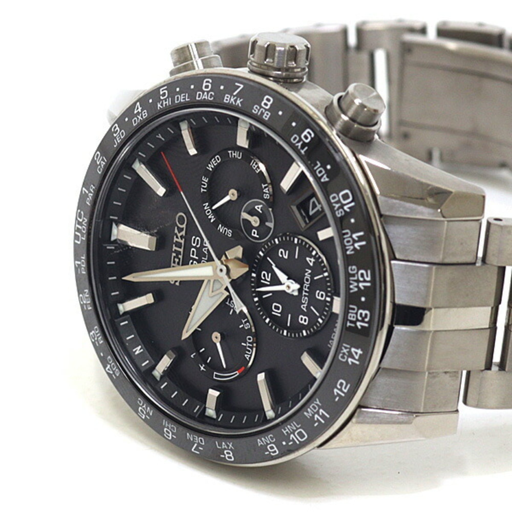 SEIKO Astron SBXC003 Herrenuhr, Titan, Schwarz Zifferblatt, solarbetrieben, funkgesteuert