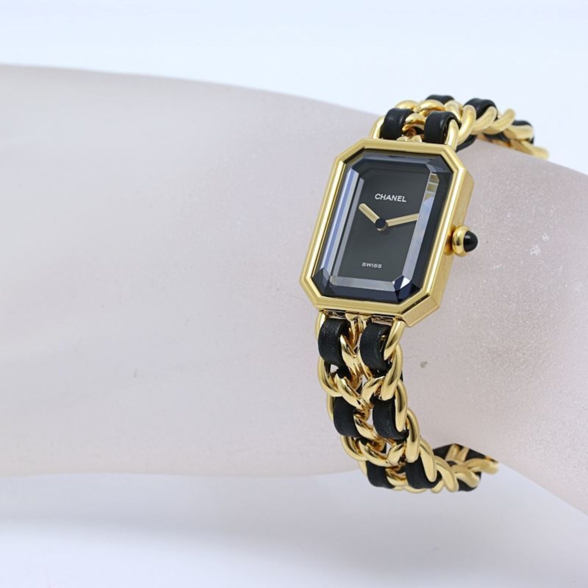 Chanel Premiere H0001 483011001 Black Dial 20mm Watch